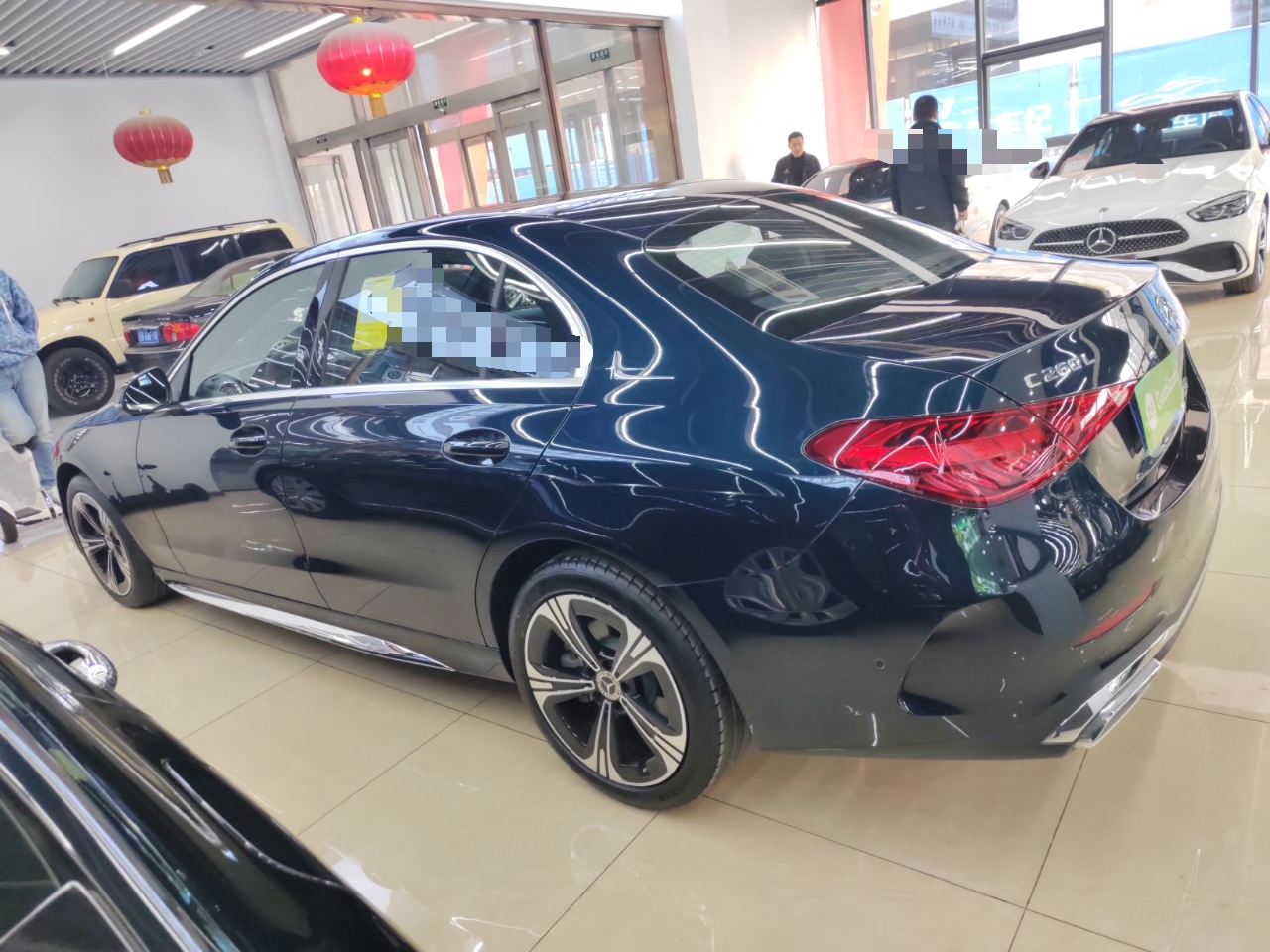 奔驰C级 2022款 C 260 L 运动版 4MATIC