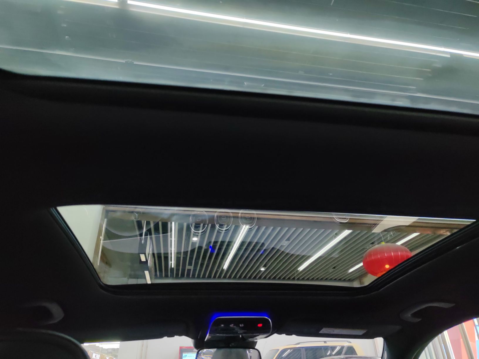 奔驰C级 2022款 C 260 L 运动版 4MATIC