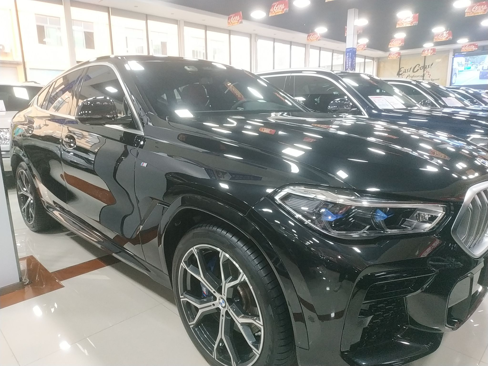 宝马X6 2022款 xDrive40i 尊享型 M运动套装(进口)