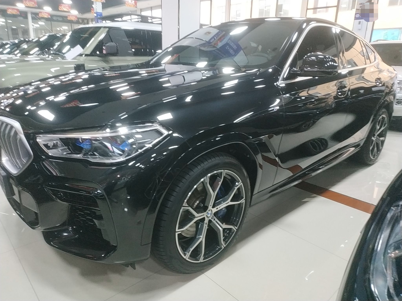 宝马X6 2022款 xDrive40i 尊享型 M运动套装(进口)