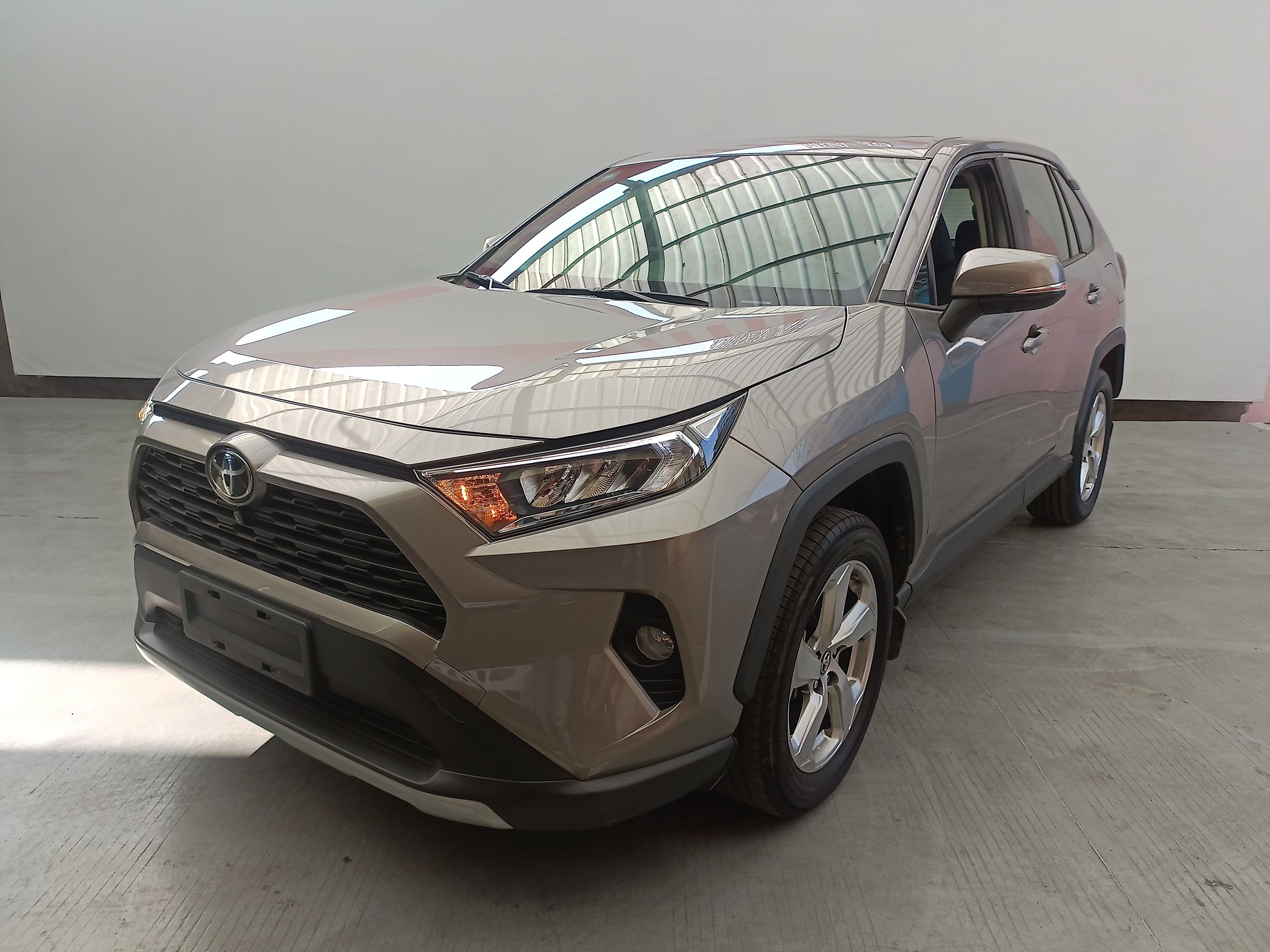 丰田 RAV4 2020款 2.0L CVT两驱风尚版