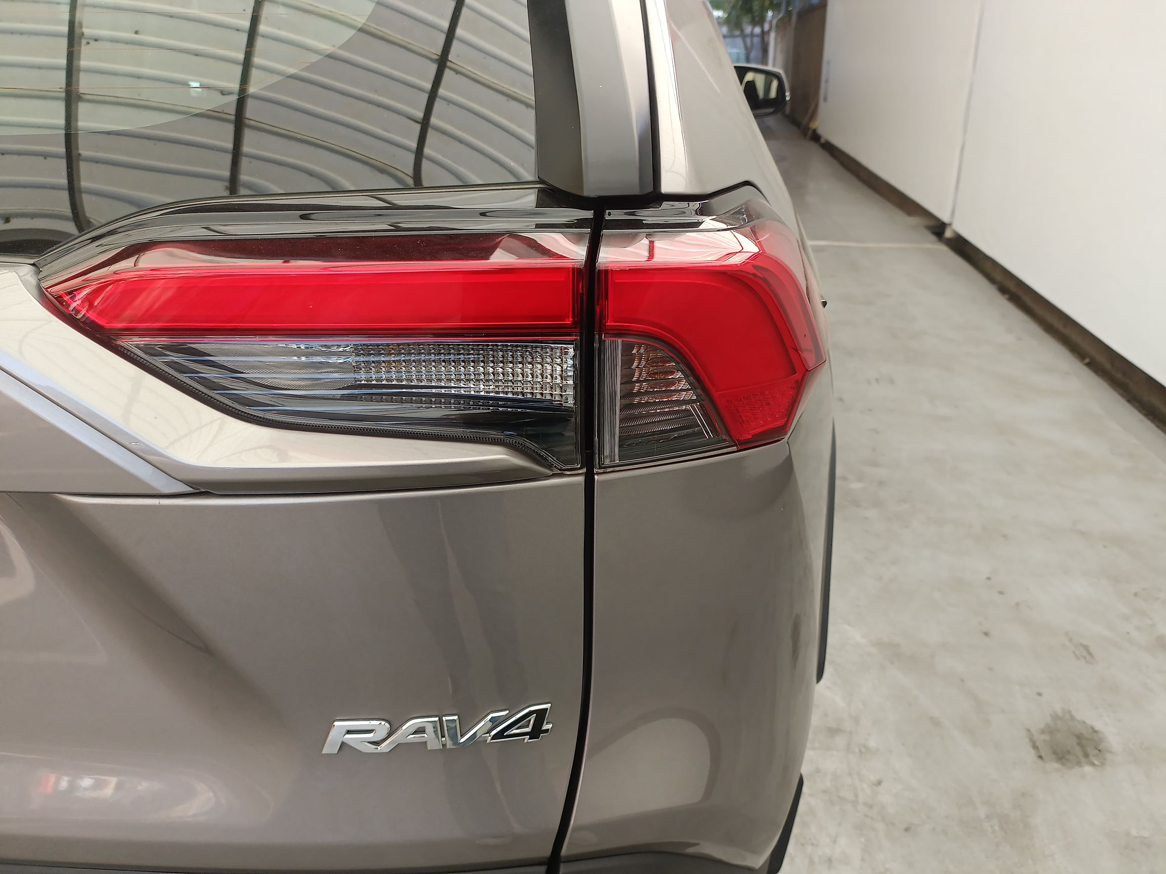 丰田 RAV4 2020款 2.0L CVT两驱风尚版