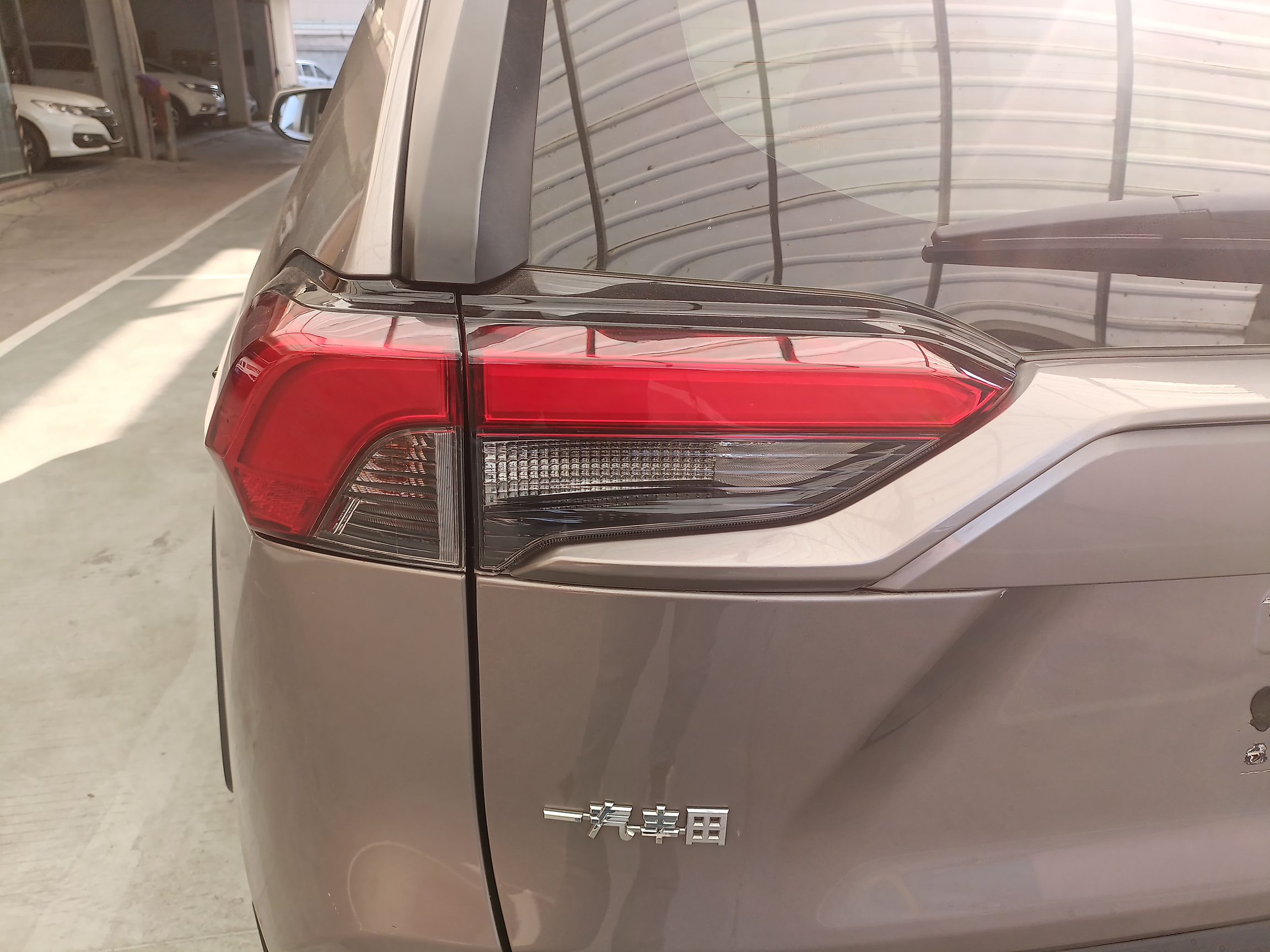 丰田 RAV4 2020款 2.0L CVT两驱风尚版