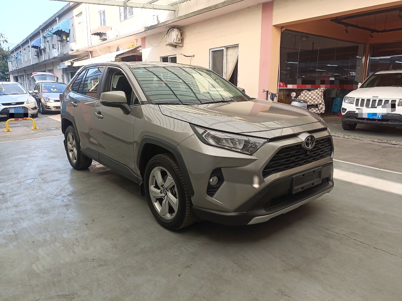 丰田 RAV4 2020款 2.0L CVT两驱风尚版