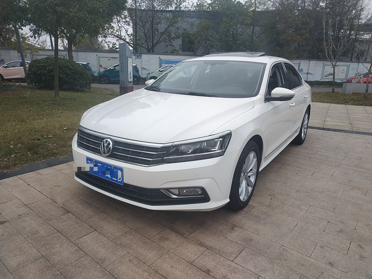 大众 帕萨特 2017款 330TSI DSG尊荣版