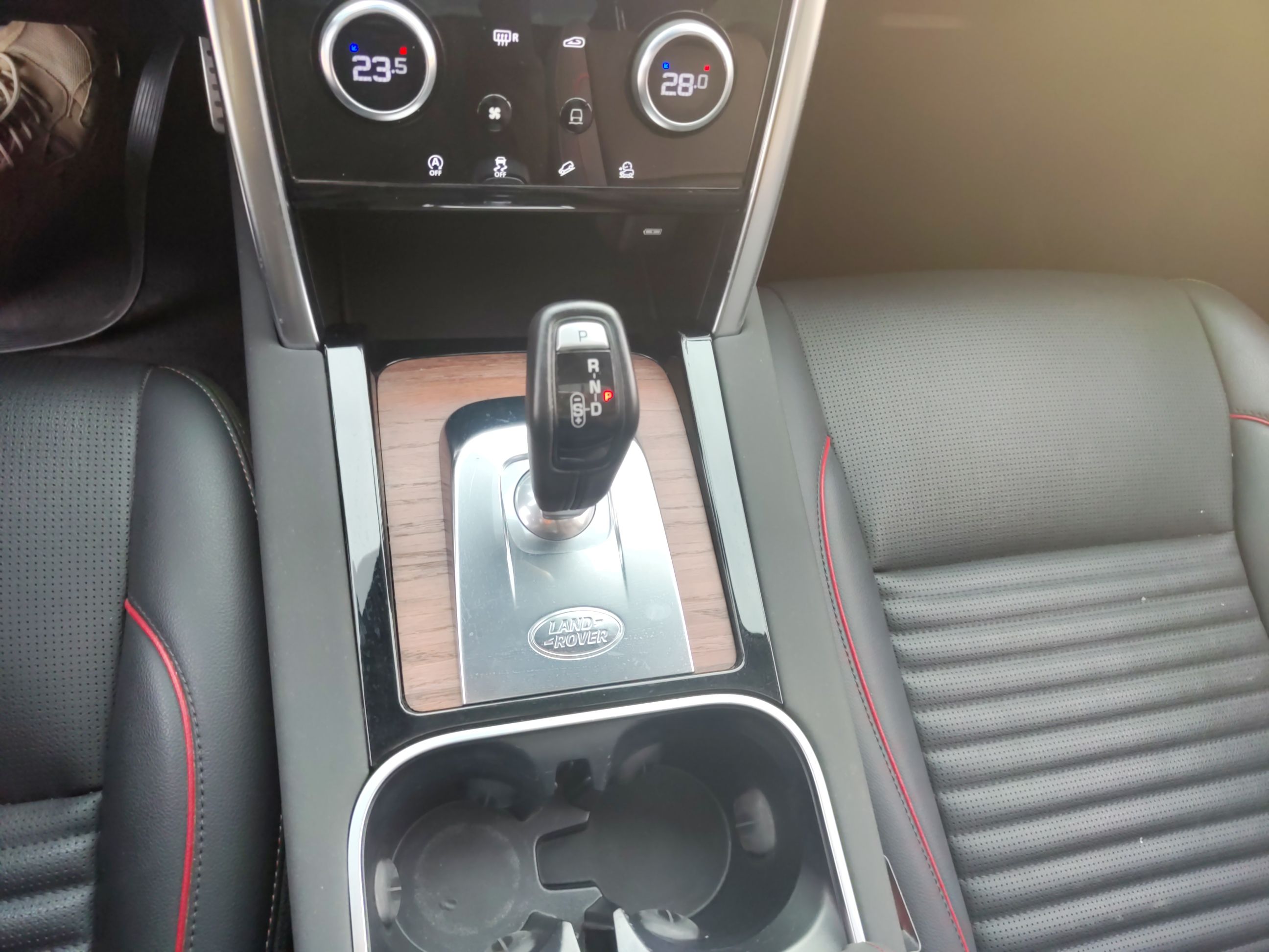 路虎 发现运动版 2020款 249PS R-Dynamic 性能版