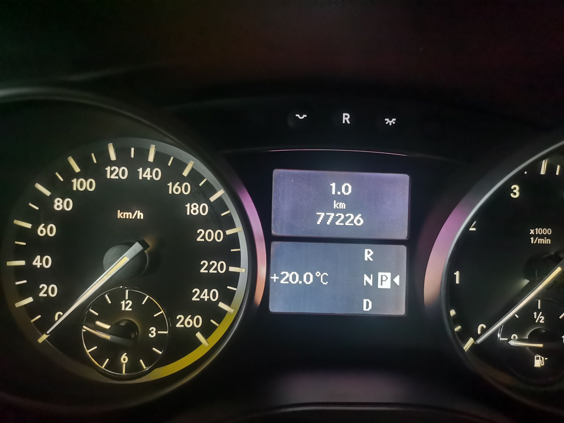 奔驰R级 2014款 R 400 4MATIC 商务型(进口)