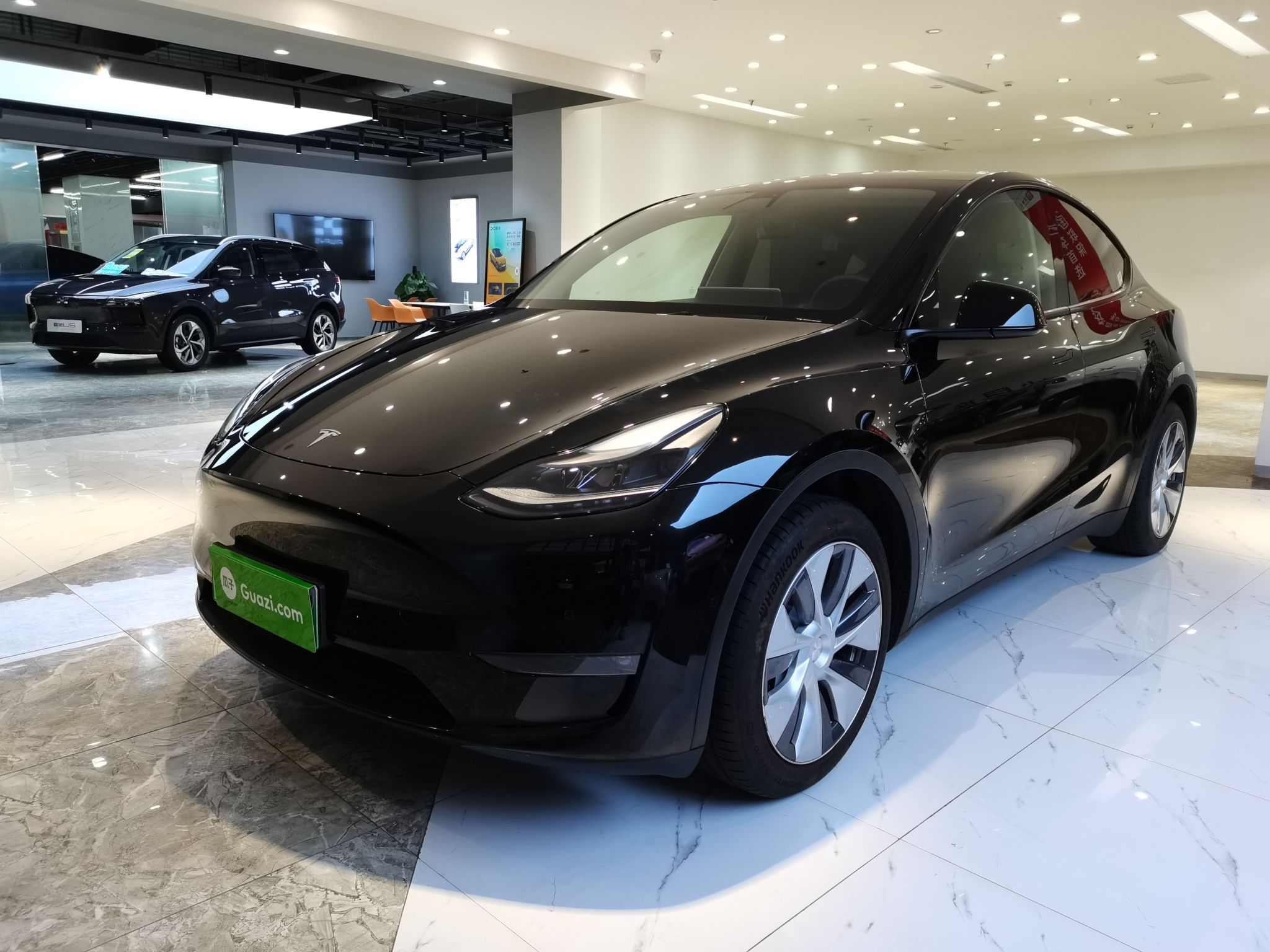 特斯拉 Model Y 2021款 标准续航后驱版