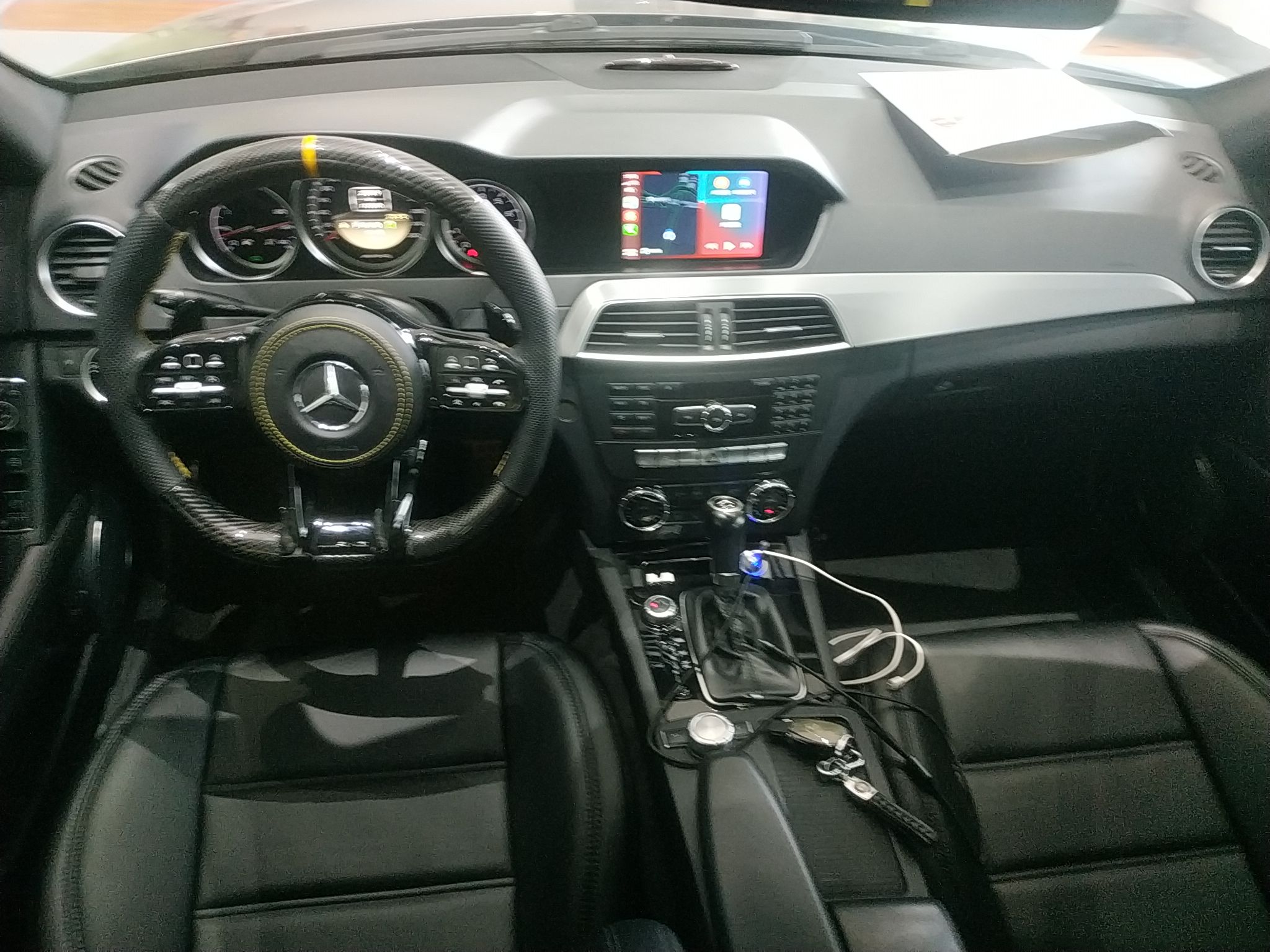 奔驰C级AMG 2012款 AMG C 63 动感型