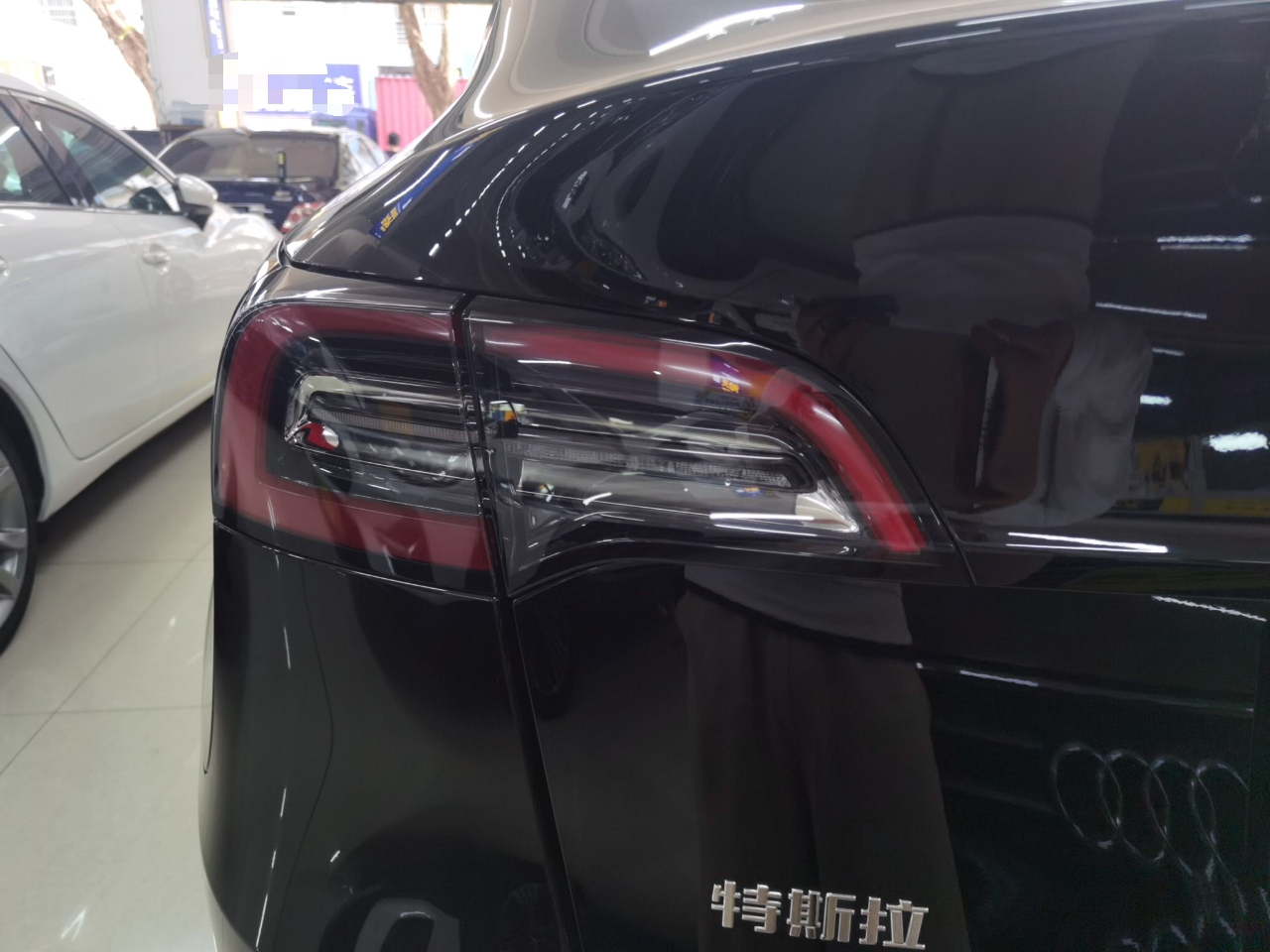 特斯拉 Model Y 2021款 标准续航后驱版