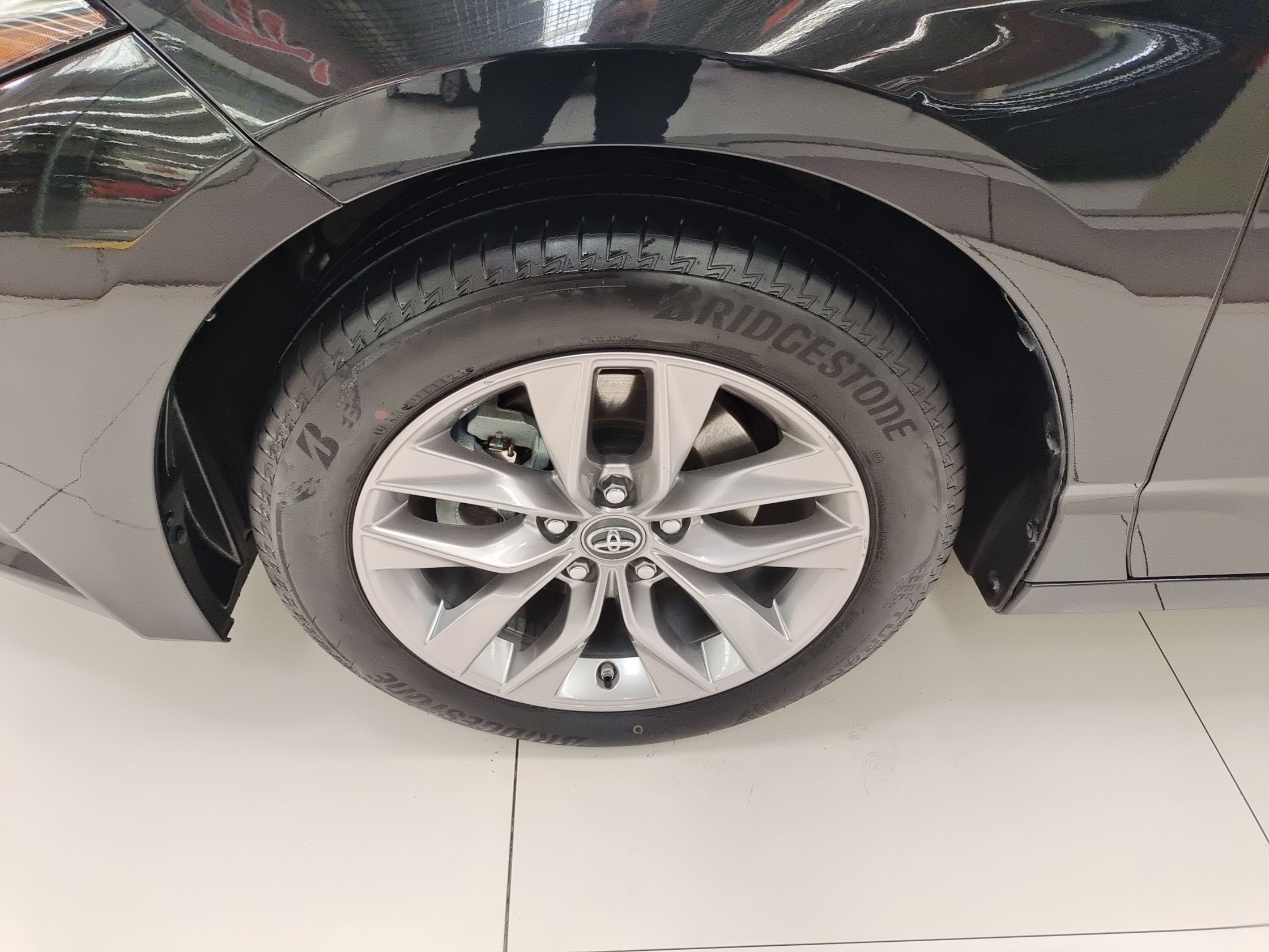 丰田 亚洲龙 2019款 2.0L 豪华版