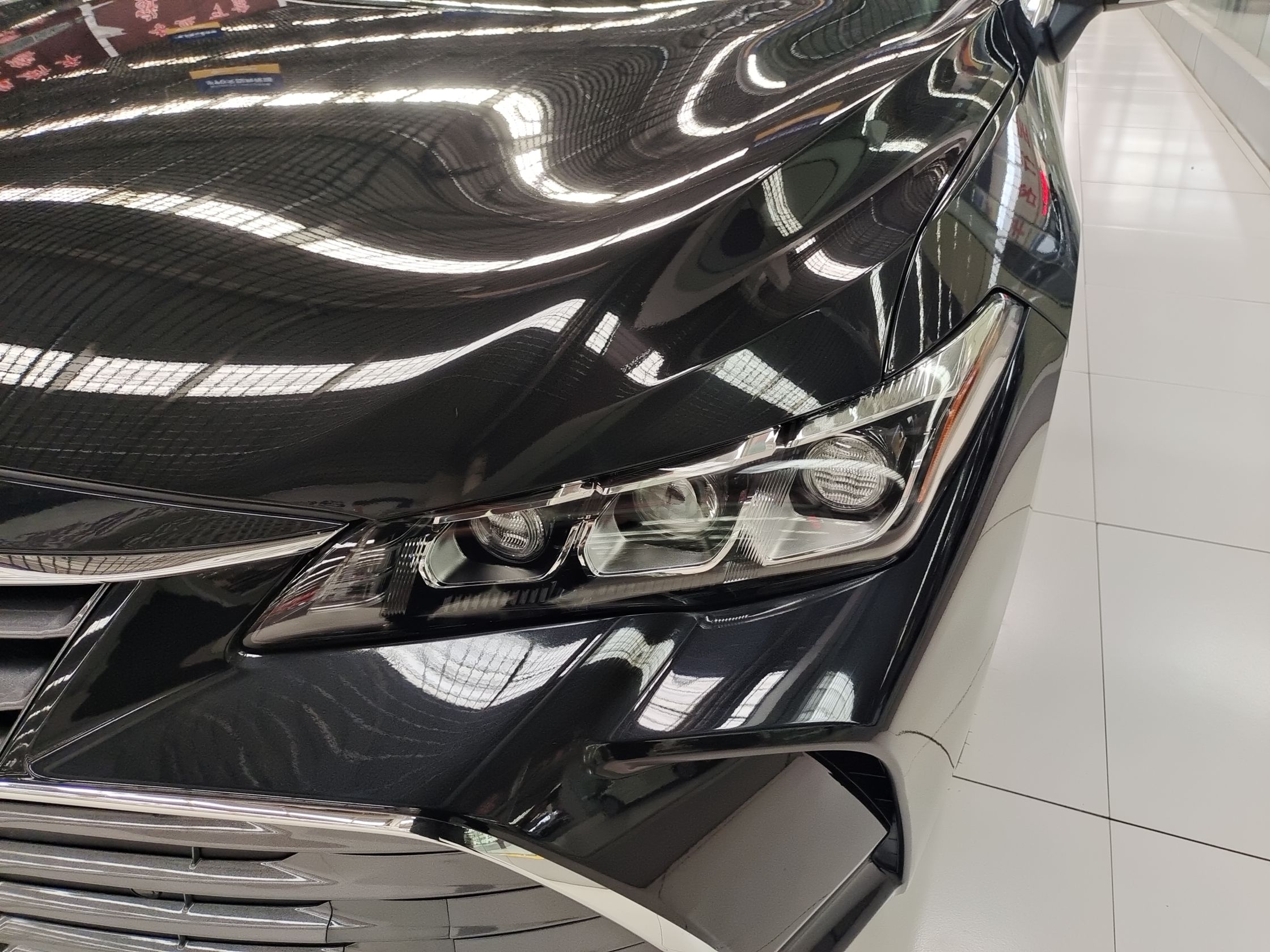 丰田 亚洲龙 2019款 2.0L 豪华版