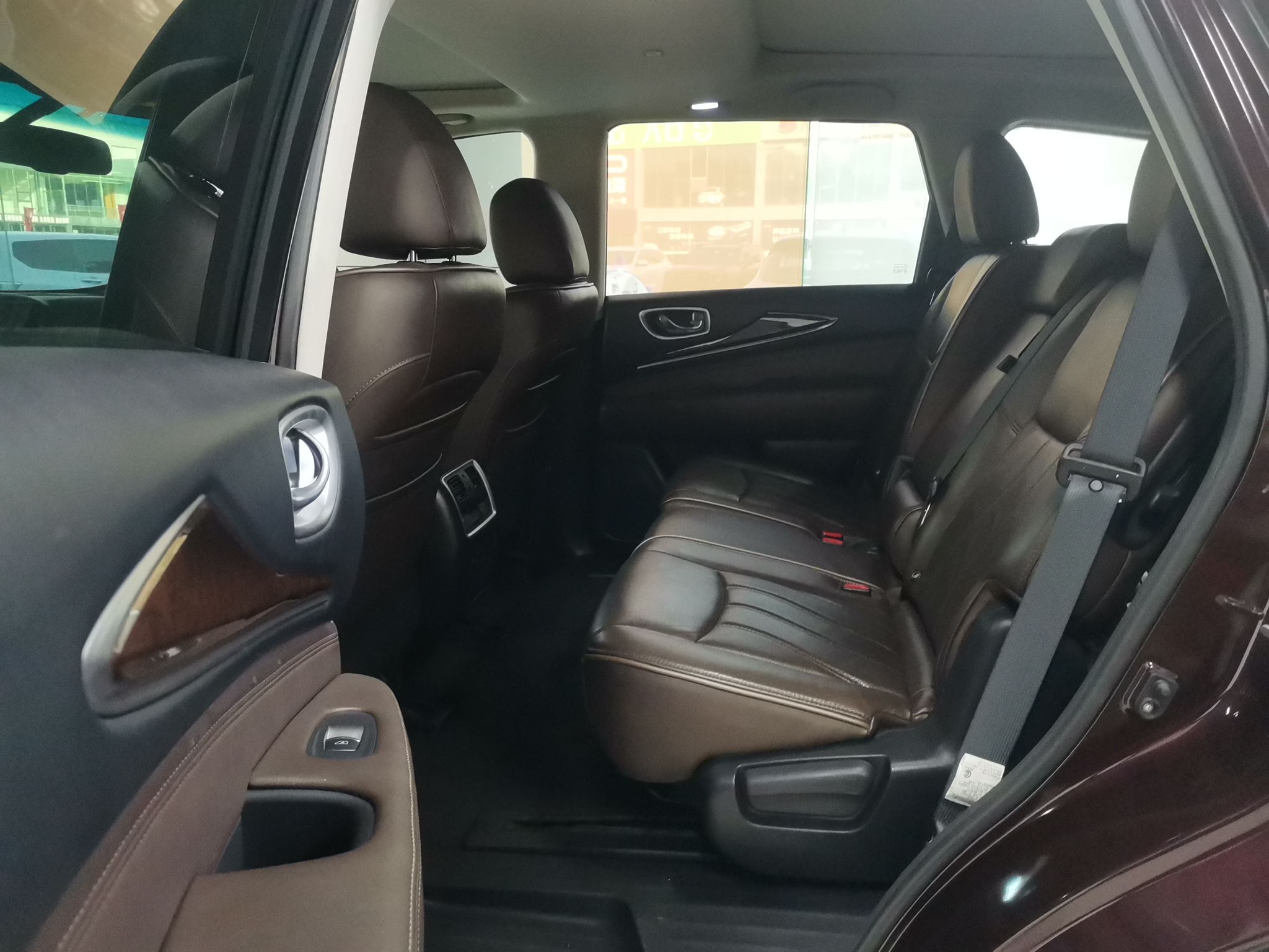 英菲尼迪QX60 2014款 2.5T Hybrspecid 两驱卓越版(进口)