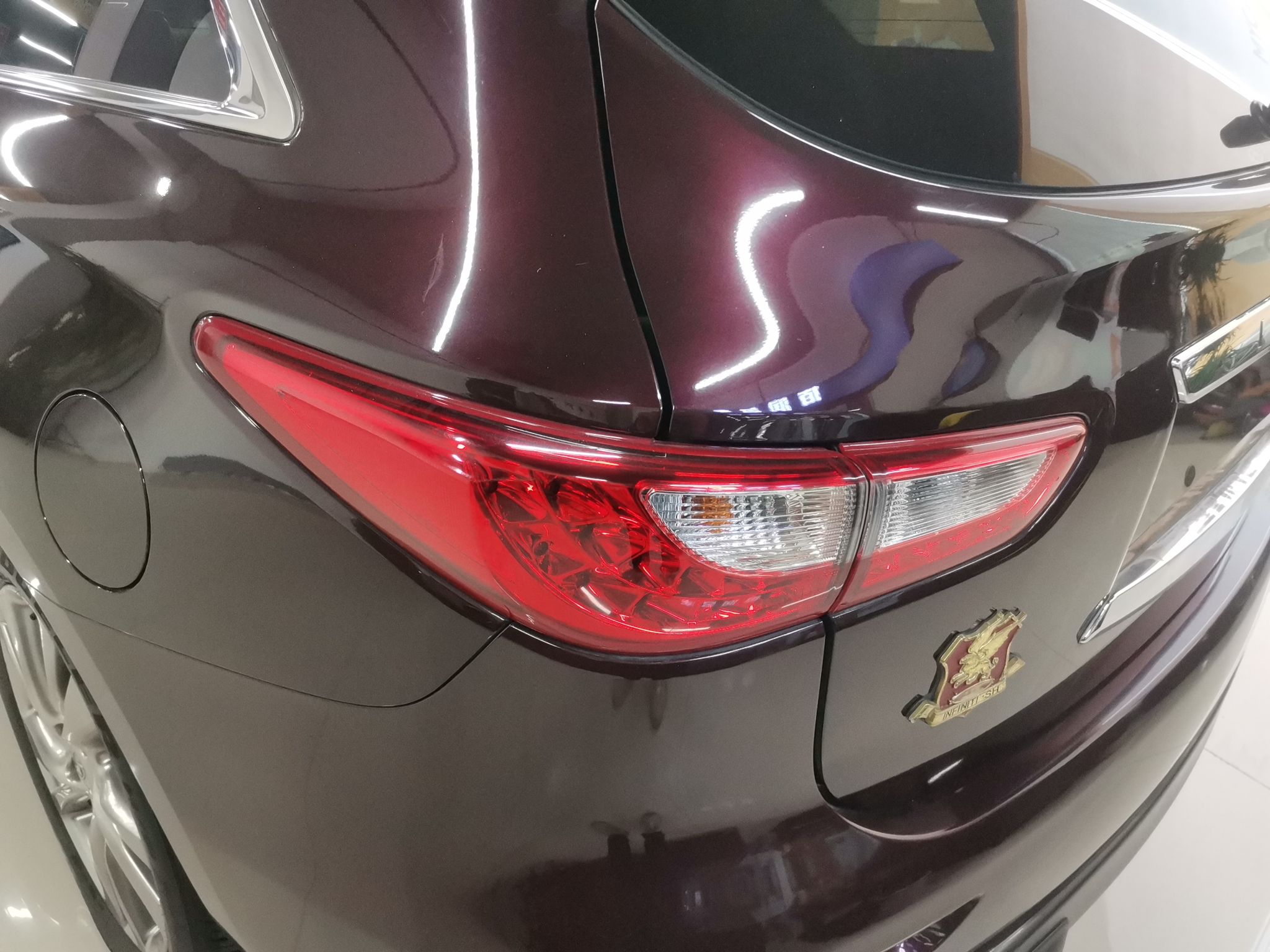 英菲尼迪QX60 2014款 2.5T Hybrspecid 两驱卓越版(进口)