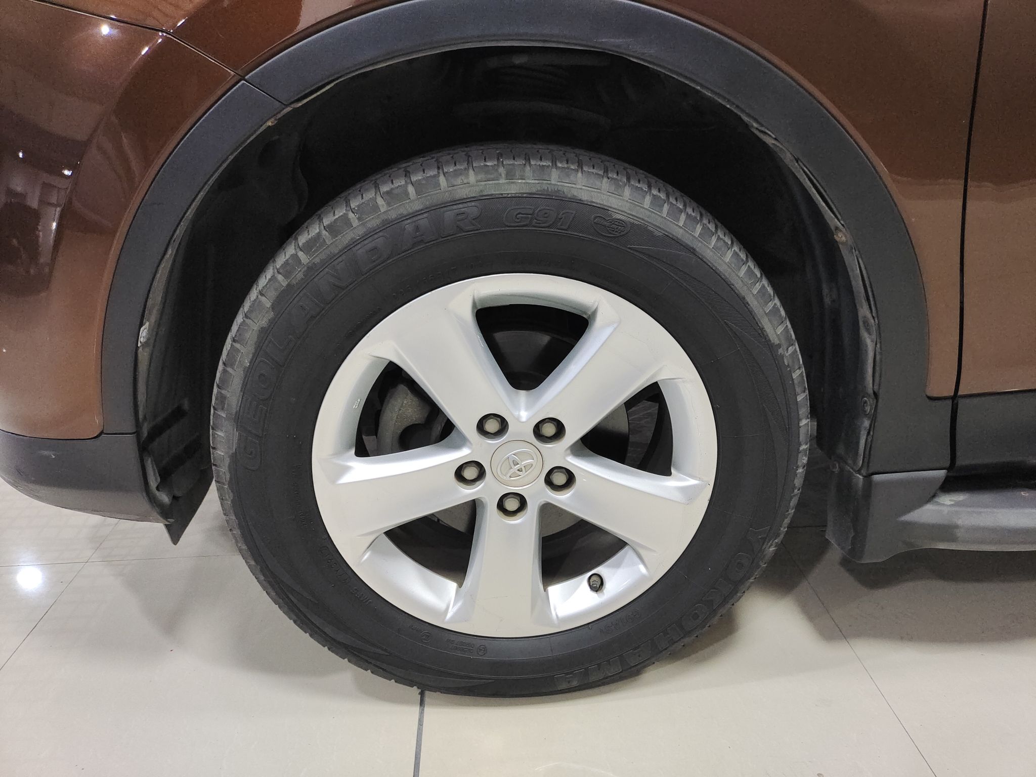 丰田 RAV4 2013款 2.5L 自动四驱精英版