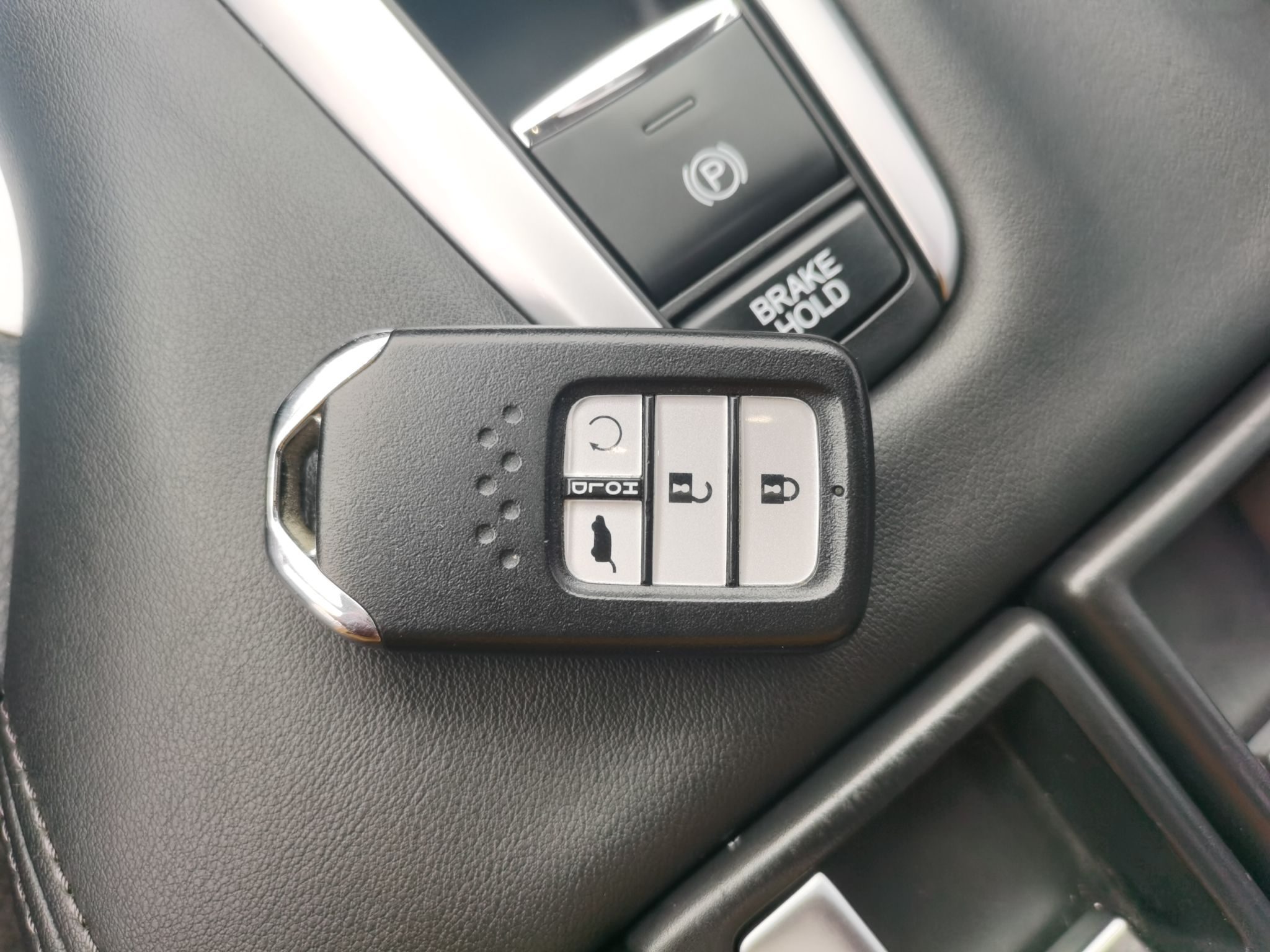 本田 冠道 2017款 240TURBO 两驱尊享版