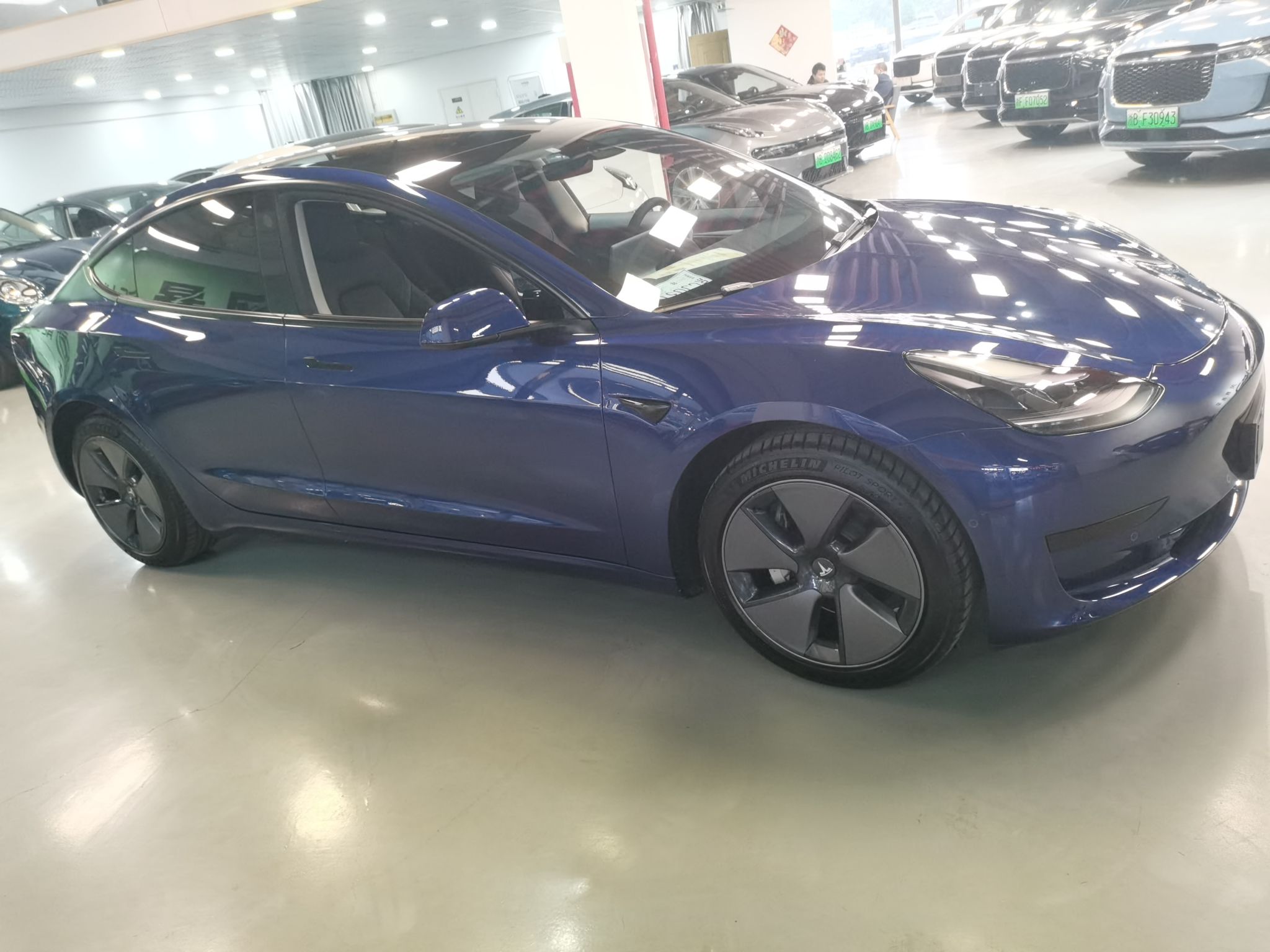 特斯拉 Model 3 2022款 后轮驱动版