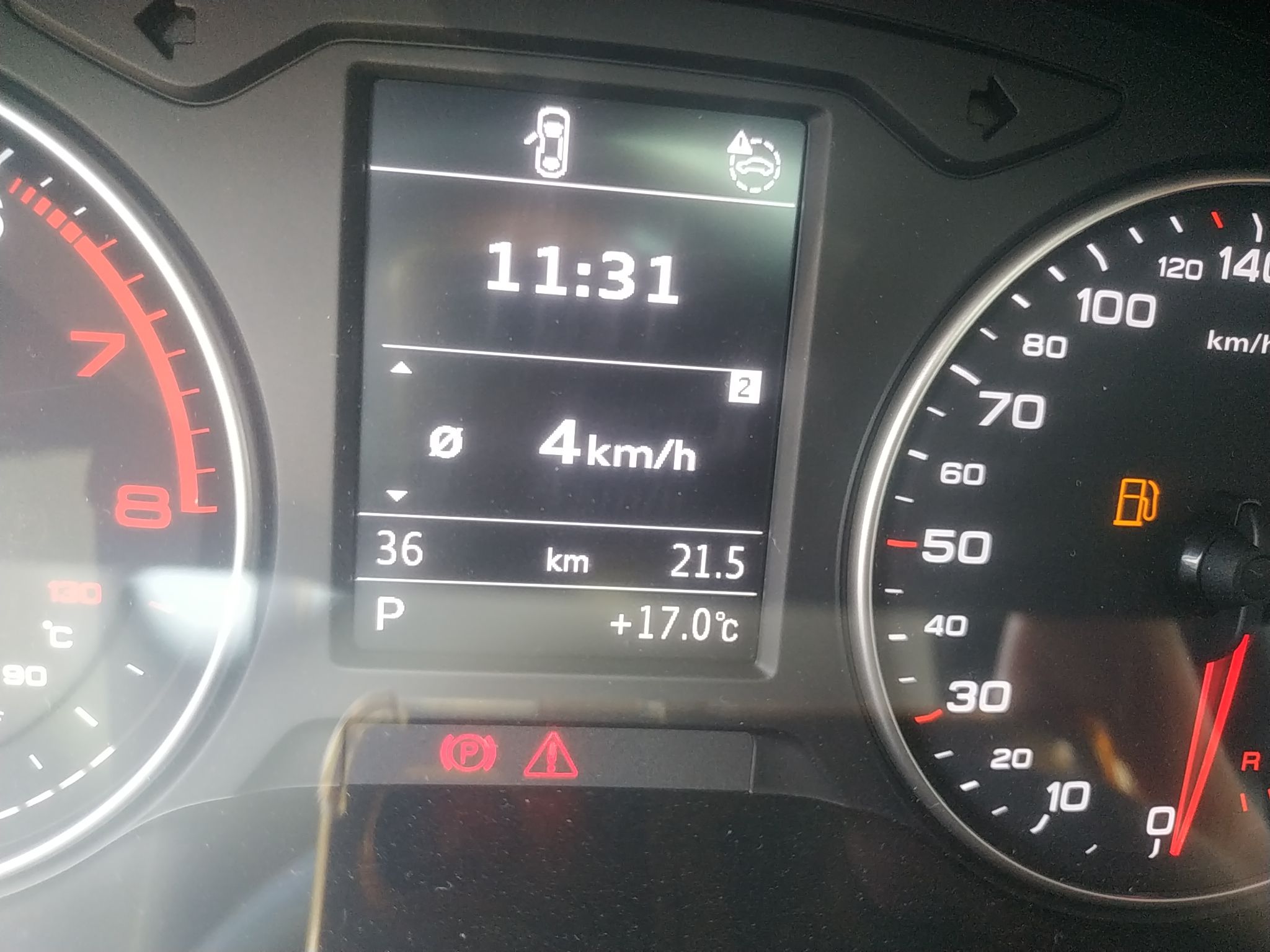 奥迪Q2L 2022款 35 TFSI 进取致雅型