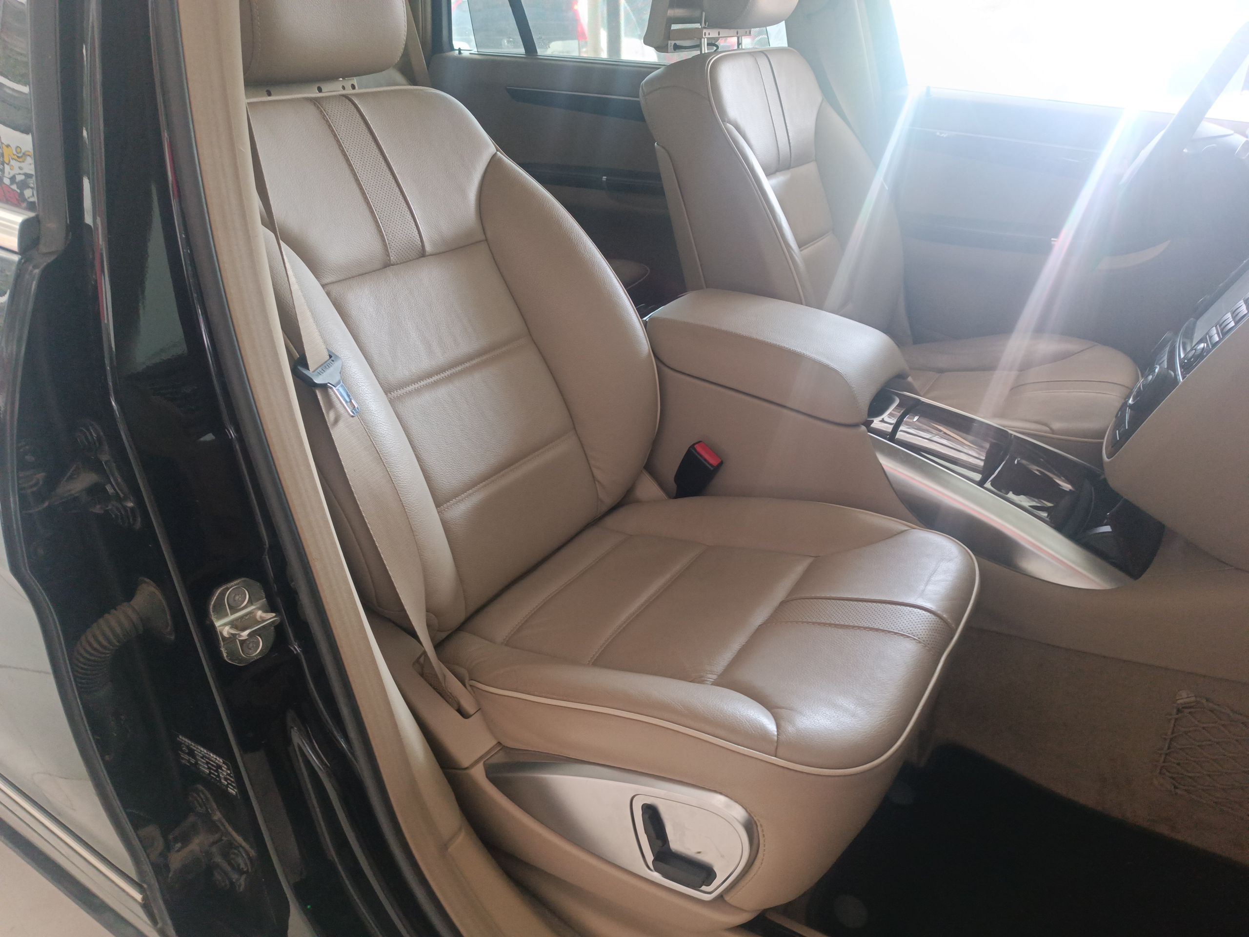 奔驰R级 2010款 R 350 L 4MATIC(进口)