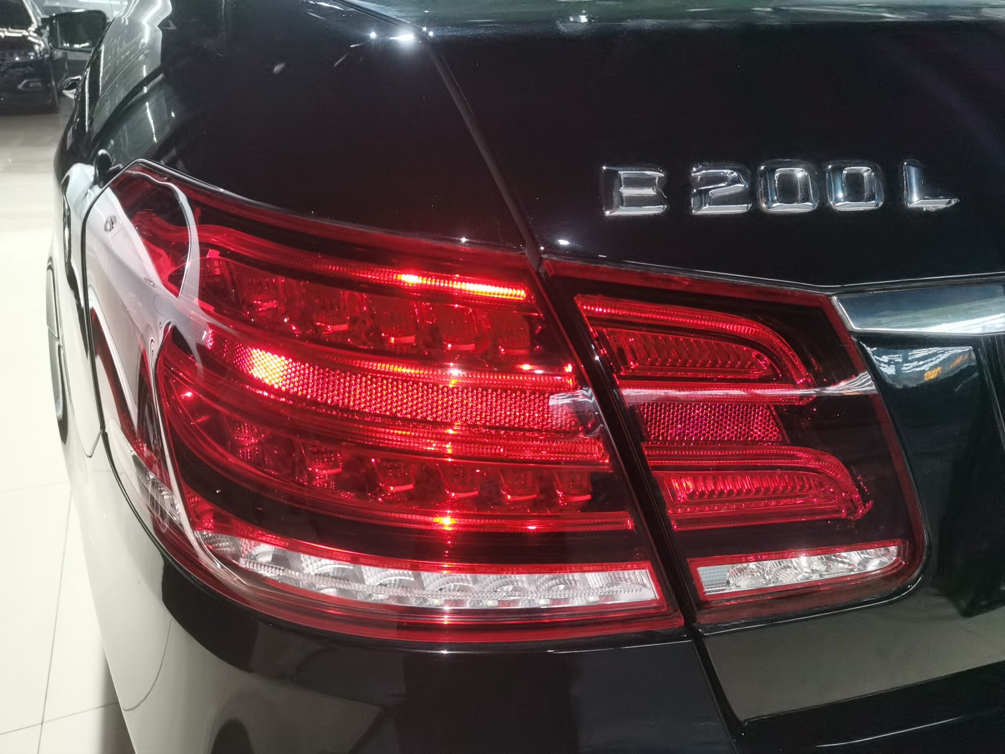 奔驰E级 2015款 E 200 L