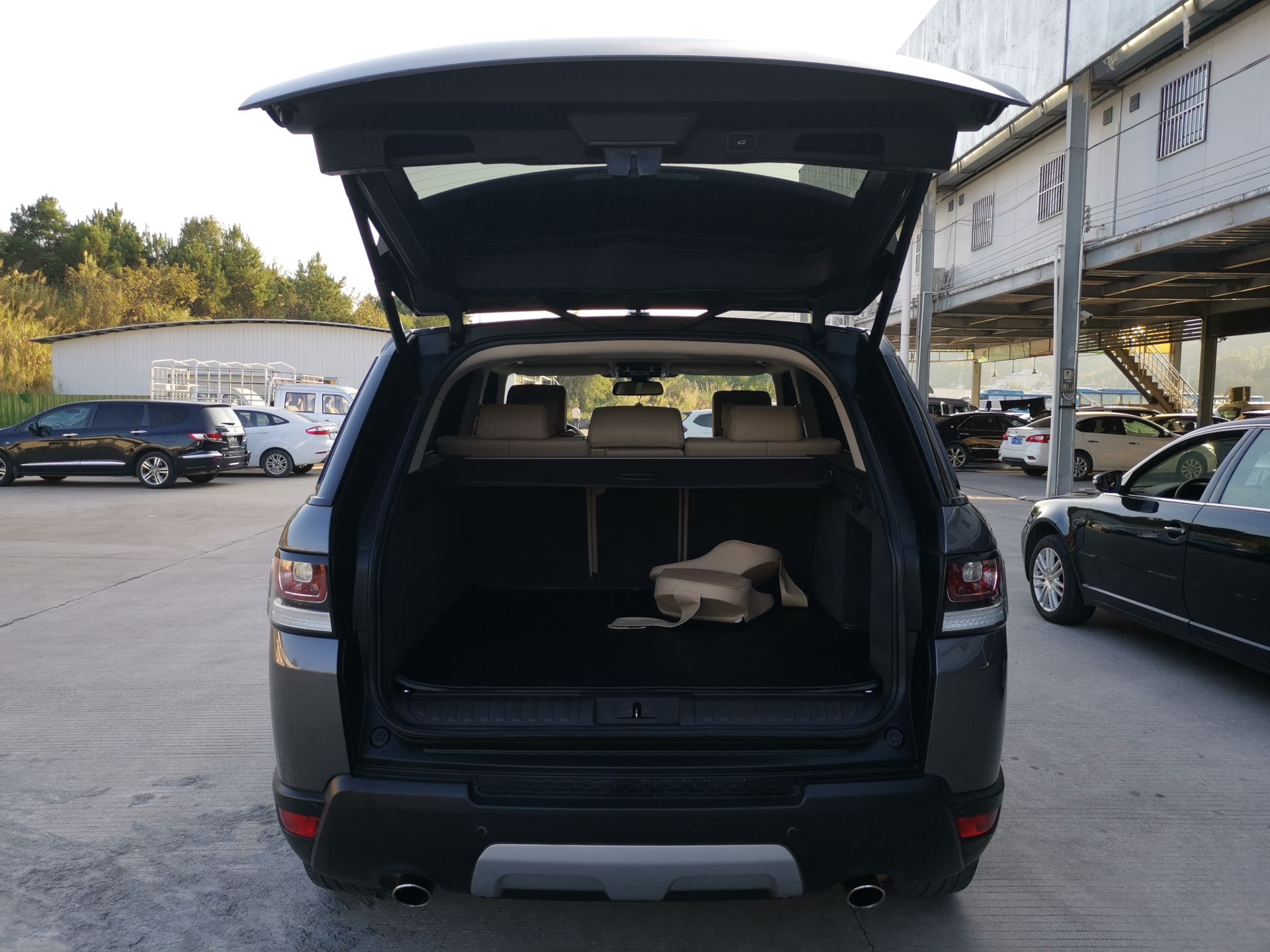 路虎 揽胜运动版 2014款 3.0 V6 SC HSE(进口)