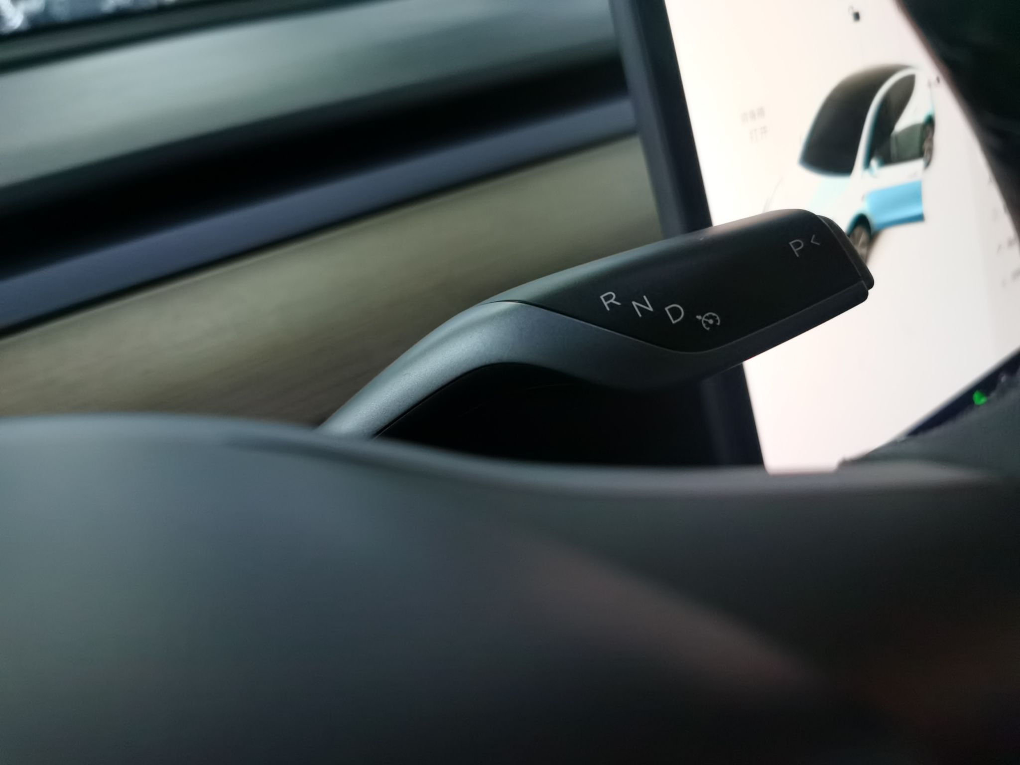 特斯拉 Model Y 2021款 标准续航后驱版