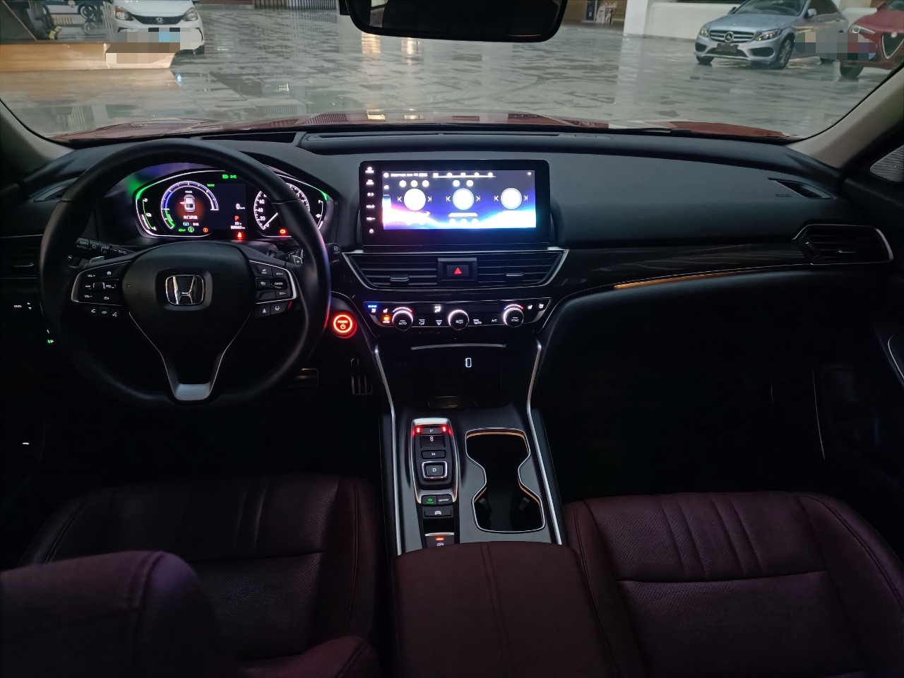 本田 雅阁 2022款 锐·混动 2.0L 幻夜·锐尊版