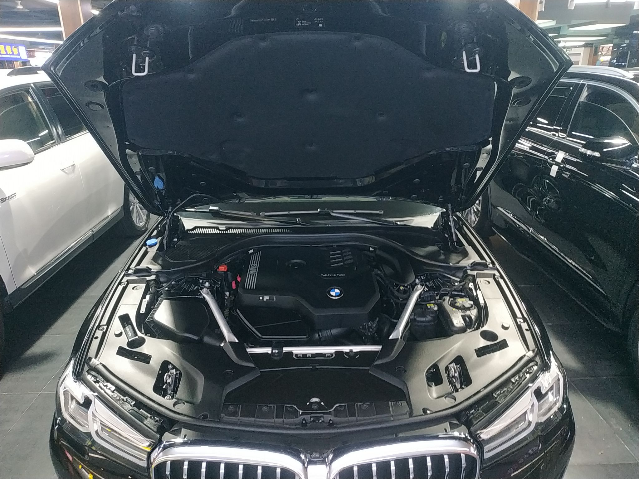 宝马5系 2021款 改款 530Li xDrive 豪华套装