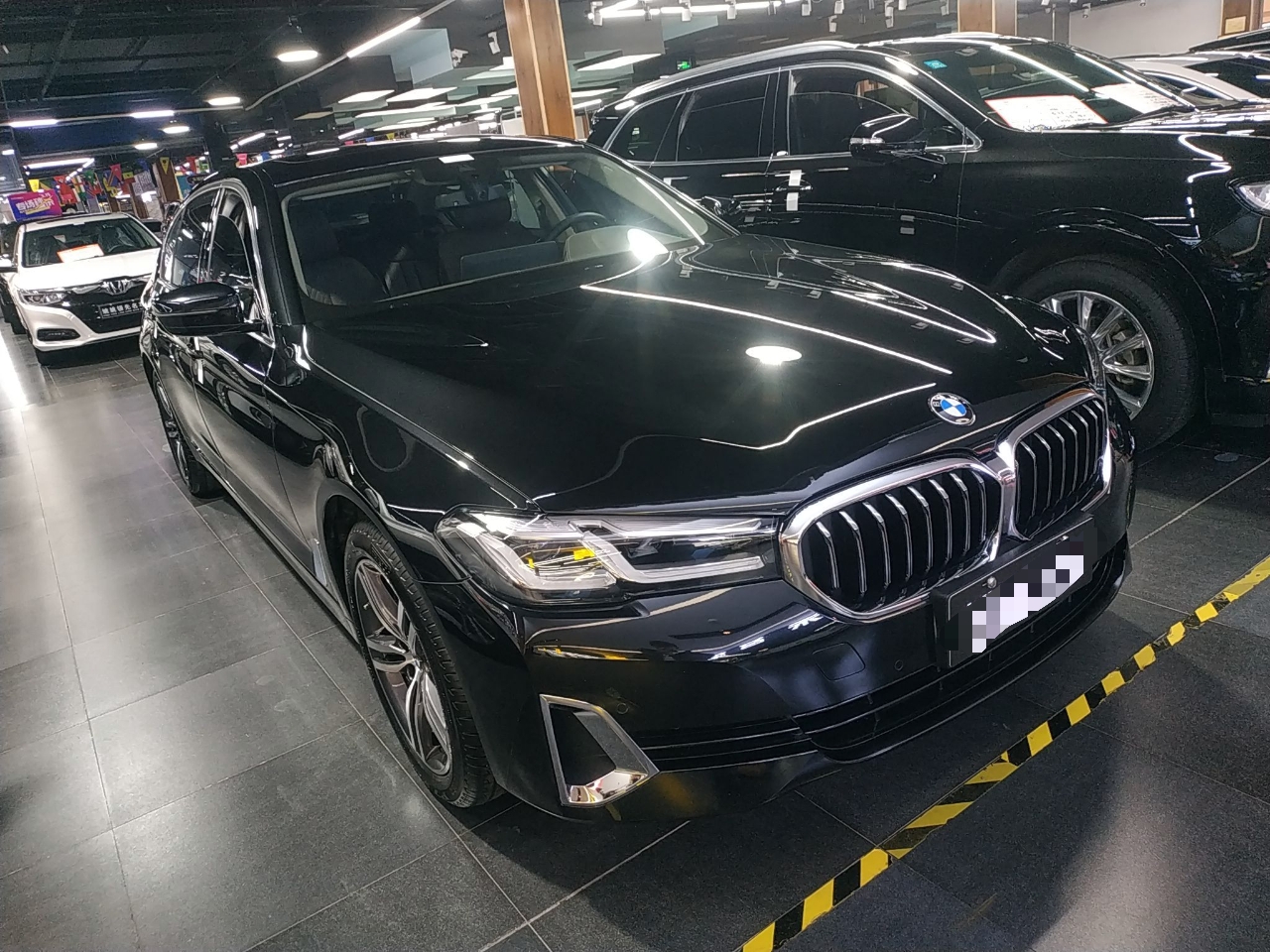 宝马5系 2021款 改款 530Li xDrive 豪华套装