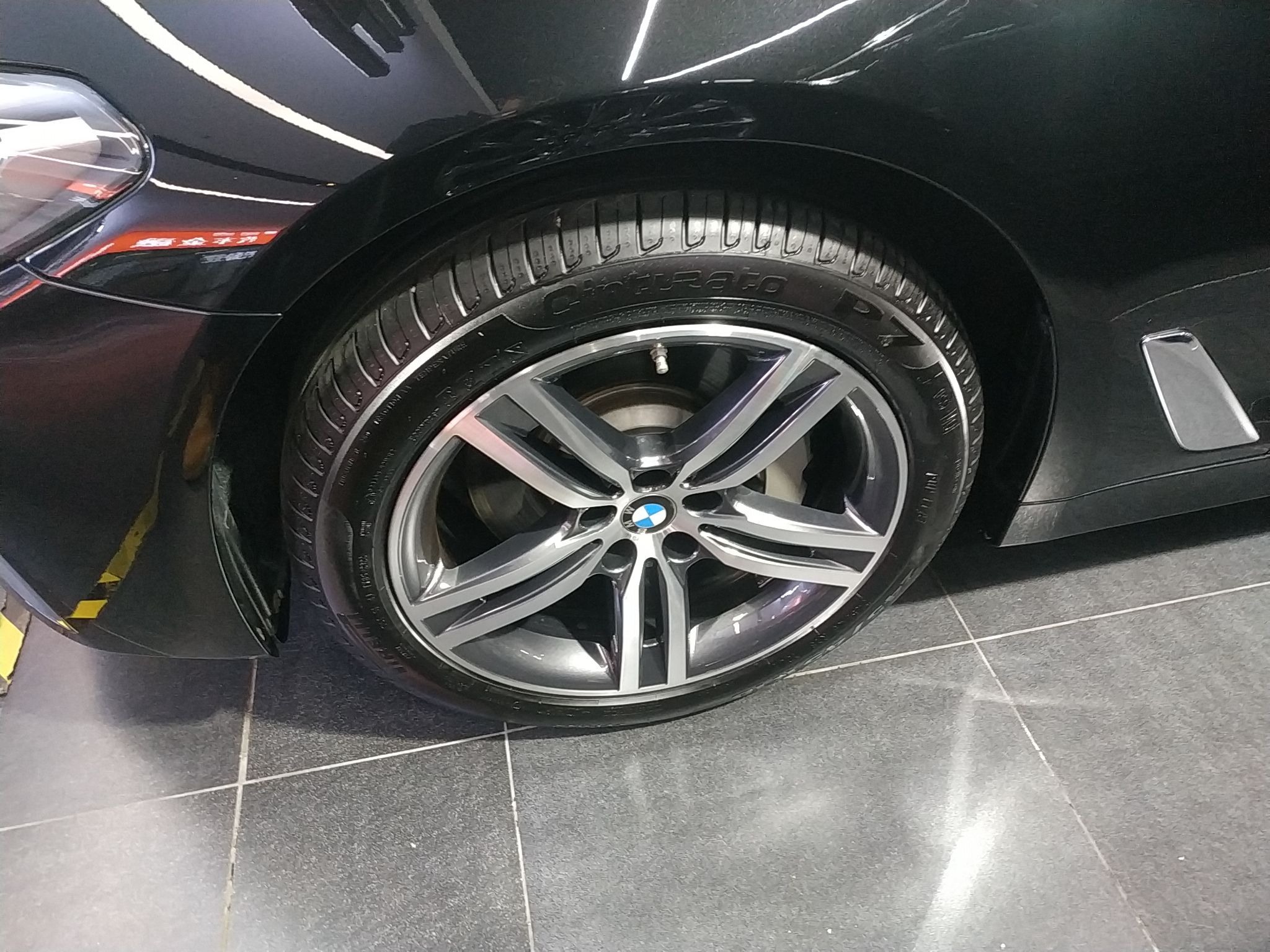 宝马5系 2021款 改款 530Li xDrive 豪华套装