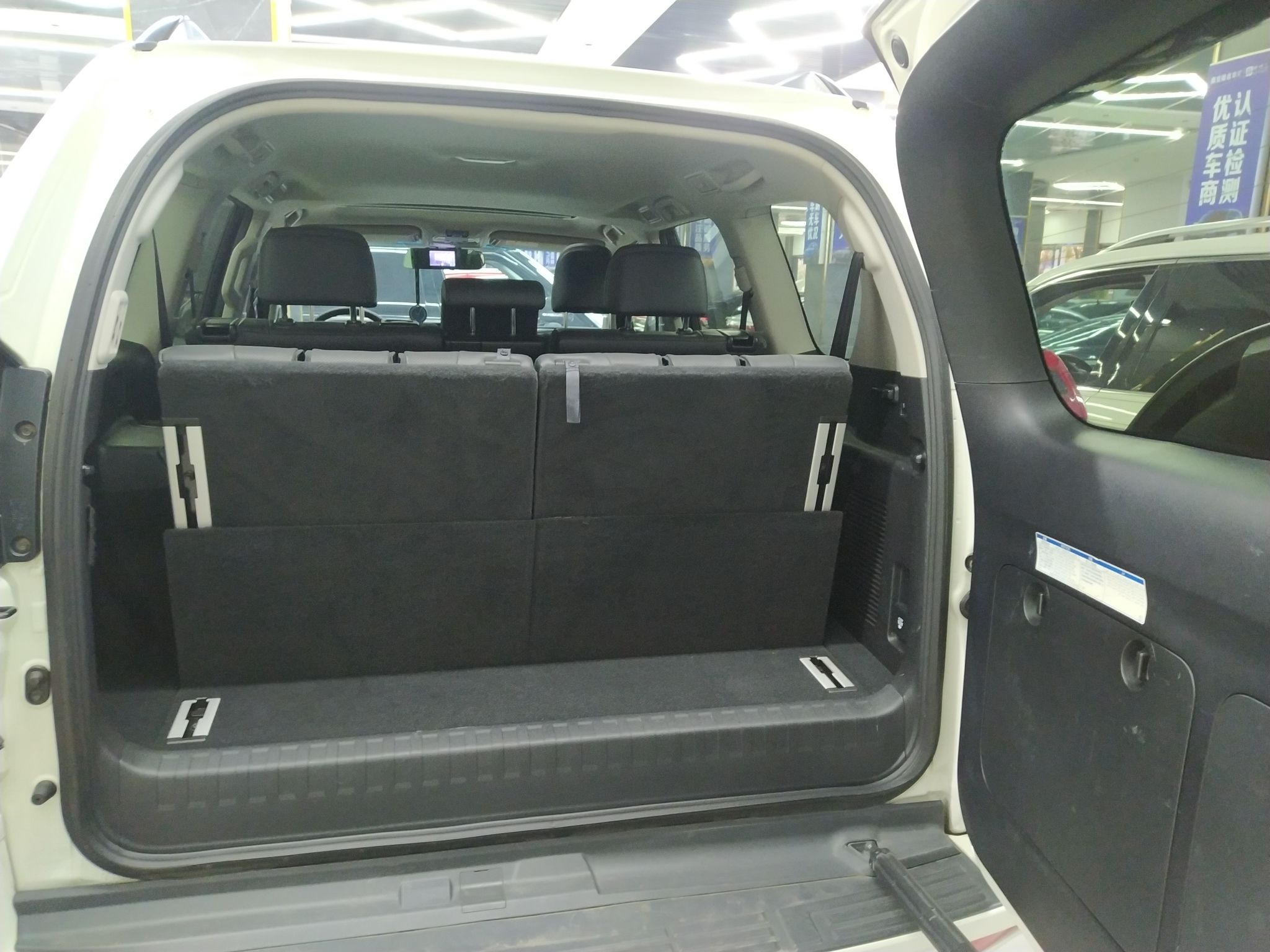 丰田 普拉多 2018款 3.5L 自动TX-L后挂备胎