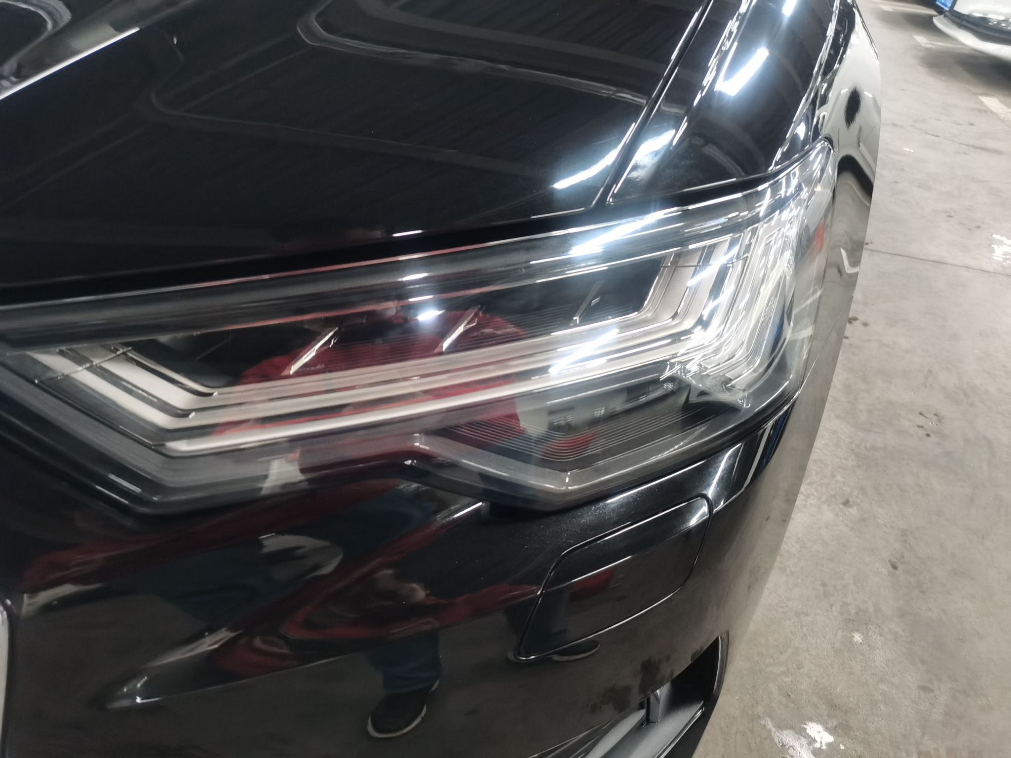 奥迪A6L 2019款 55 TFSI quattro 旗舰致雅型