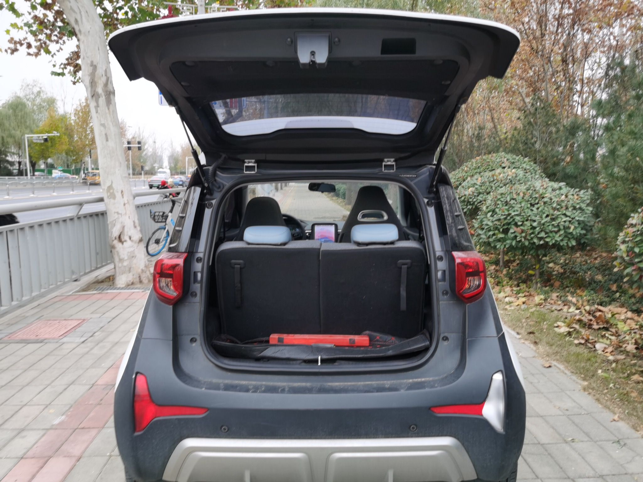 奇瑞 小蚂蚁 2022款 甜粉款 全糖版 三元锂 30kW 301km