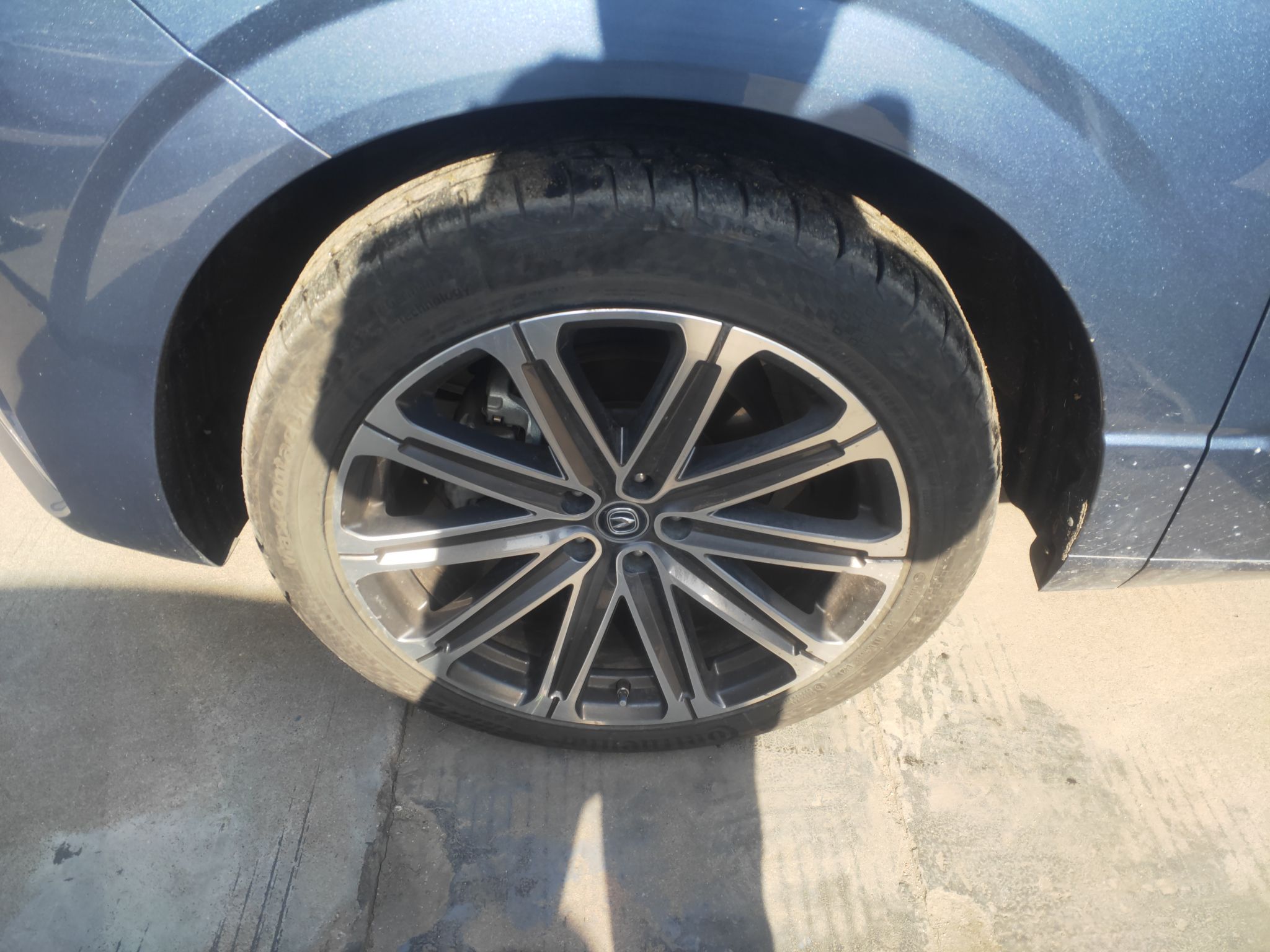 长安UNI-K 2021款 2.0T 全轮驱动尊贵型