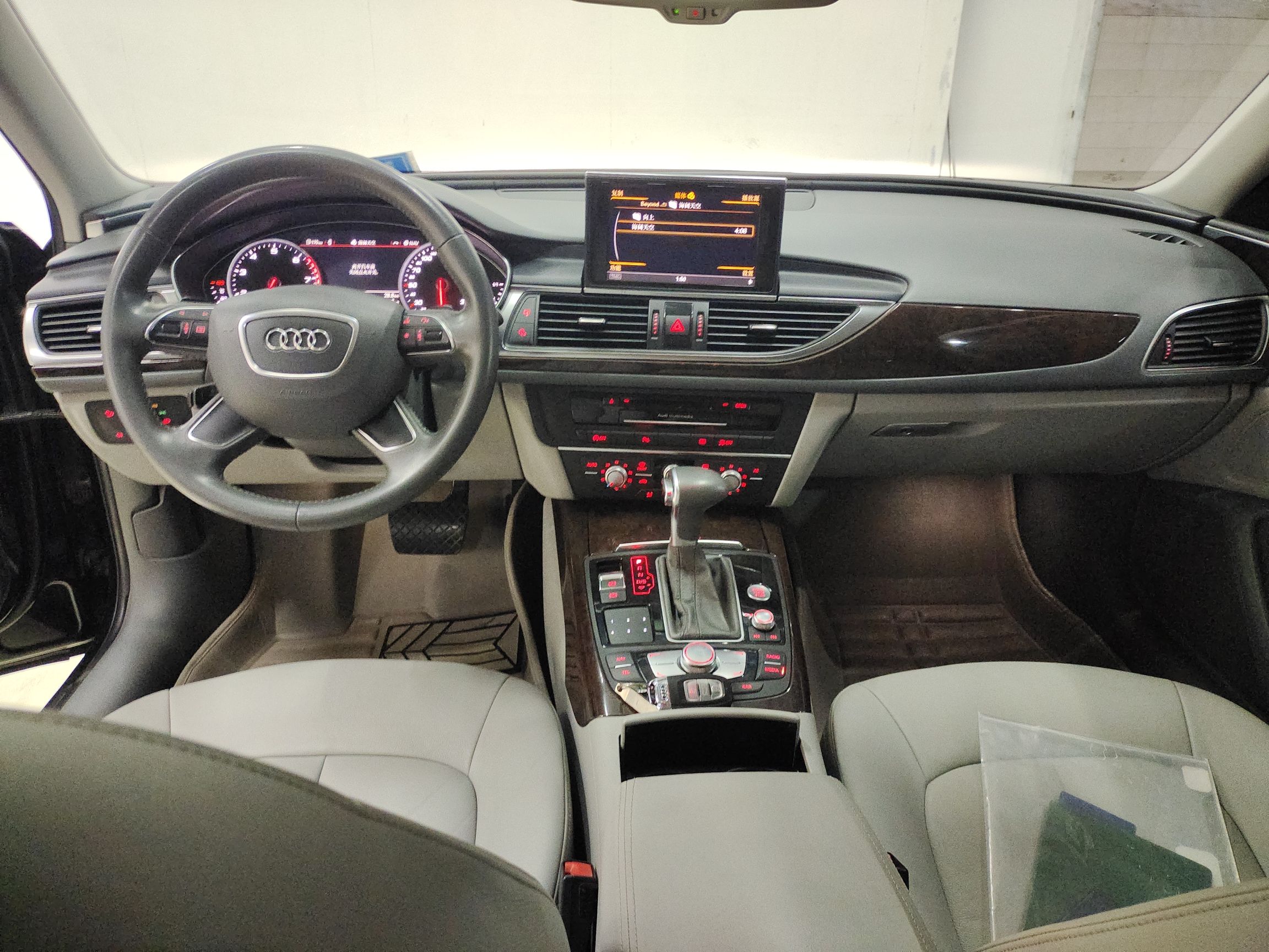 奥迪A6L 2012款 TFSI 标准型