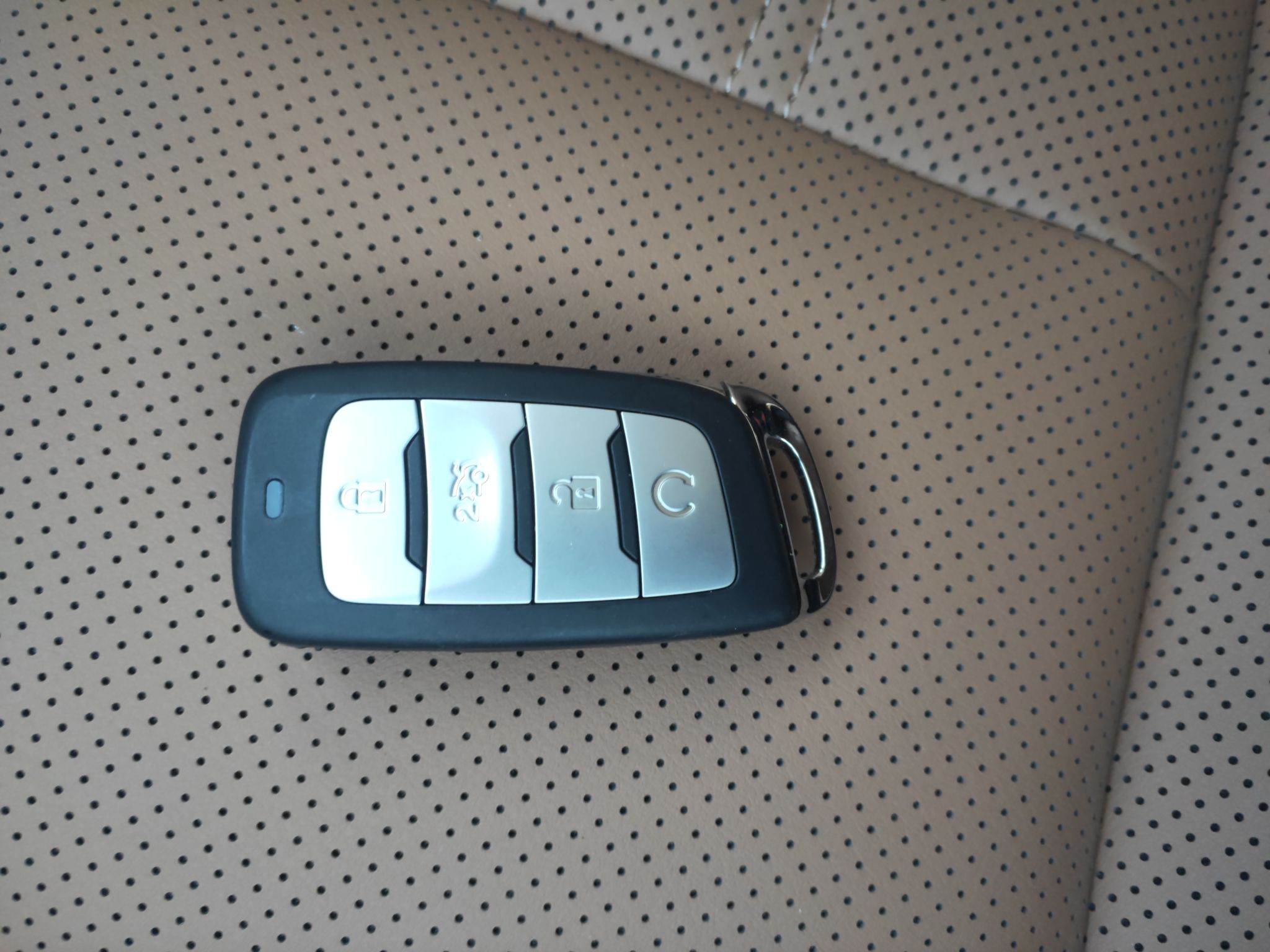 长安CS95 2021款 2.0T 两驱豪华型