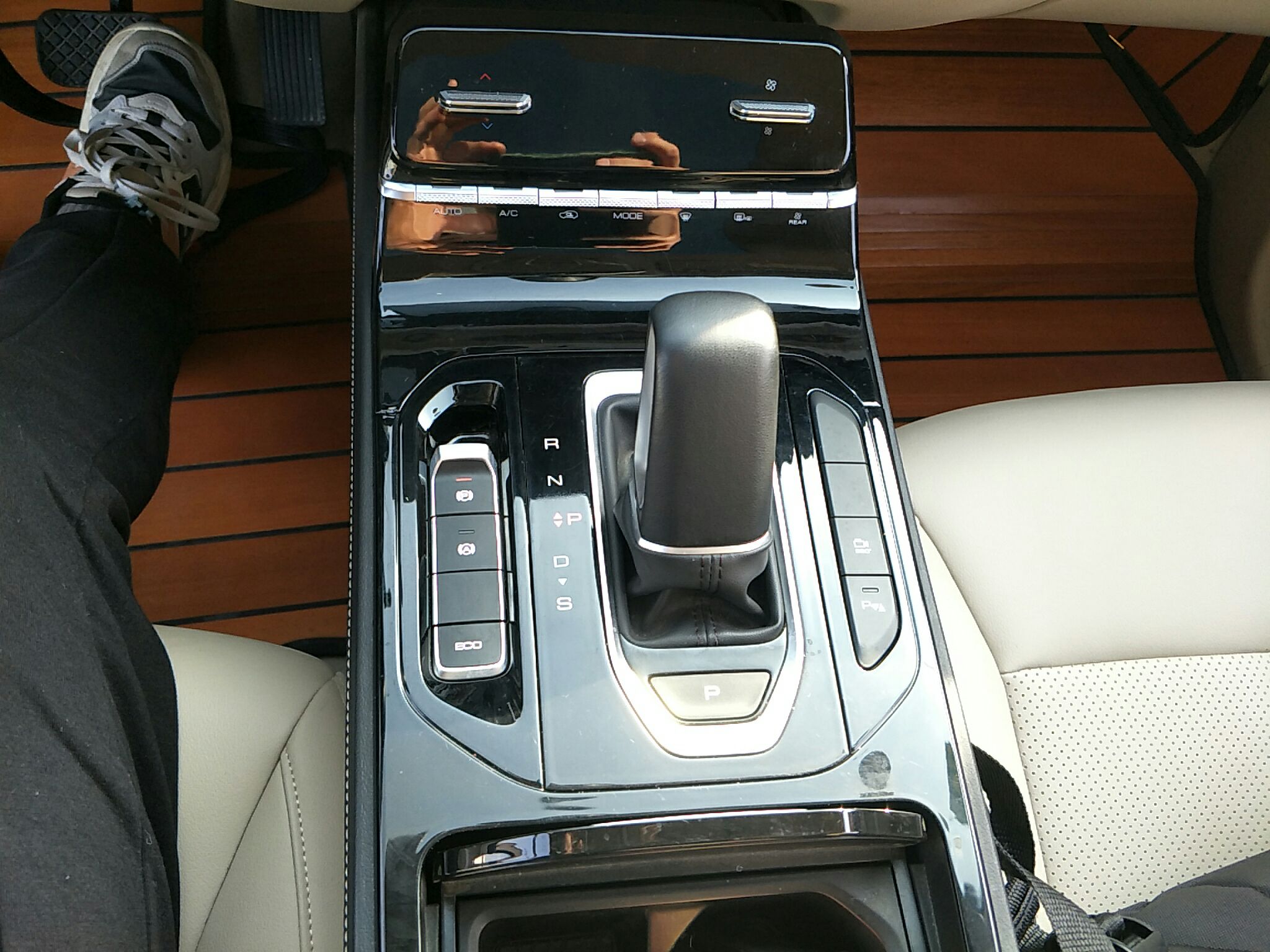 五菱汽车 五菱凯捷 2020款 1.5T 自动旗舰型