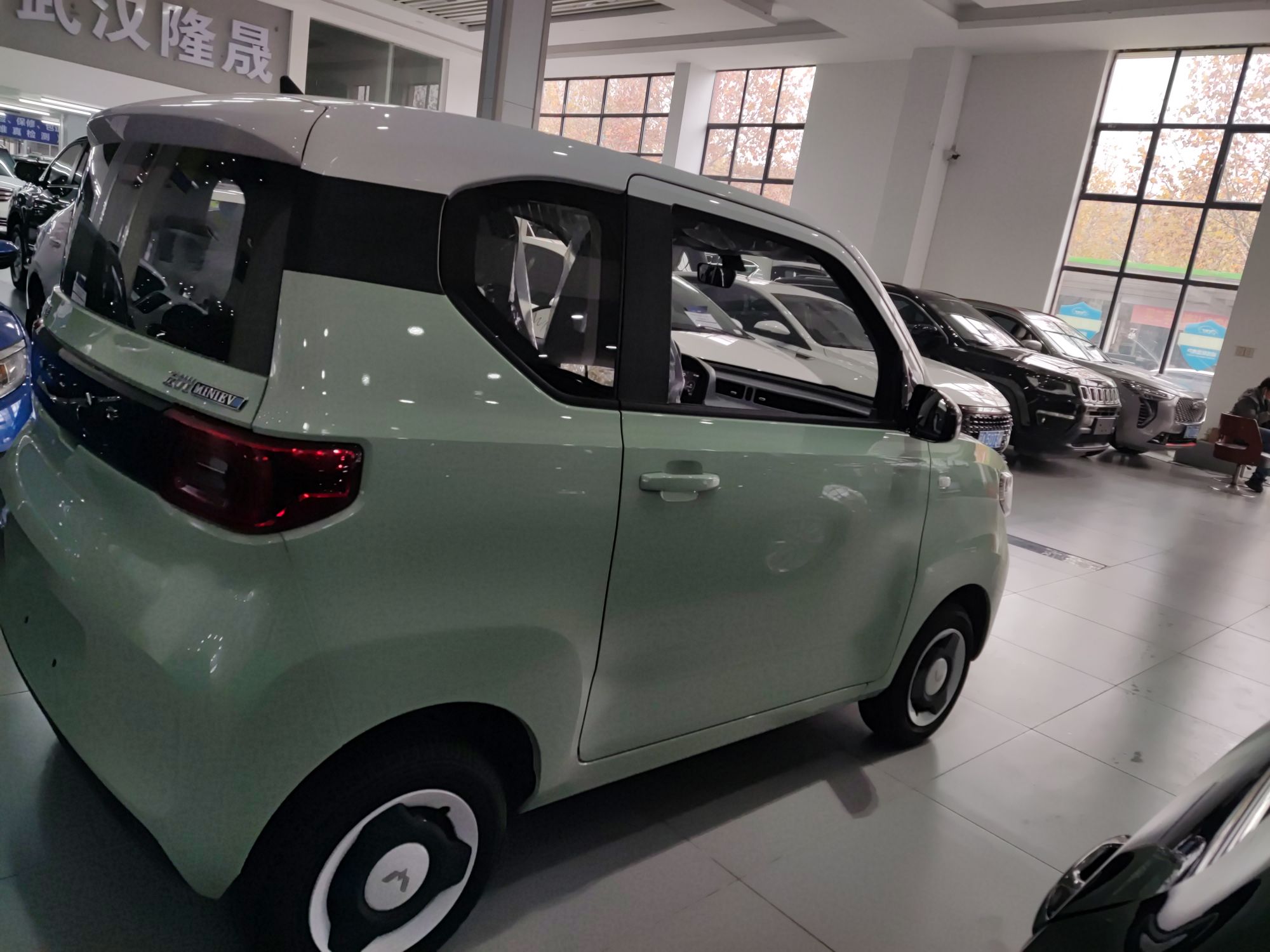 五菱汽车 宏光MINI EV 2022款 马卡龙时尚款 磷酸铁锂