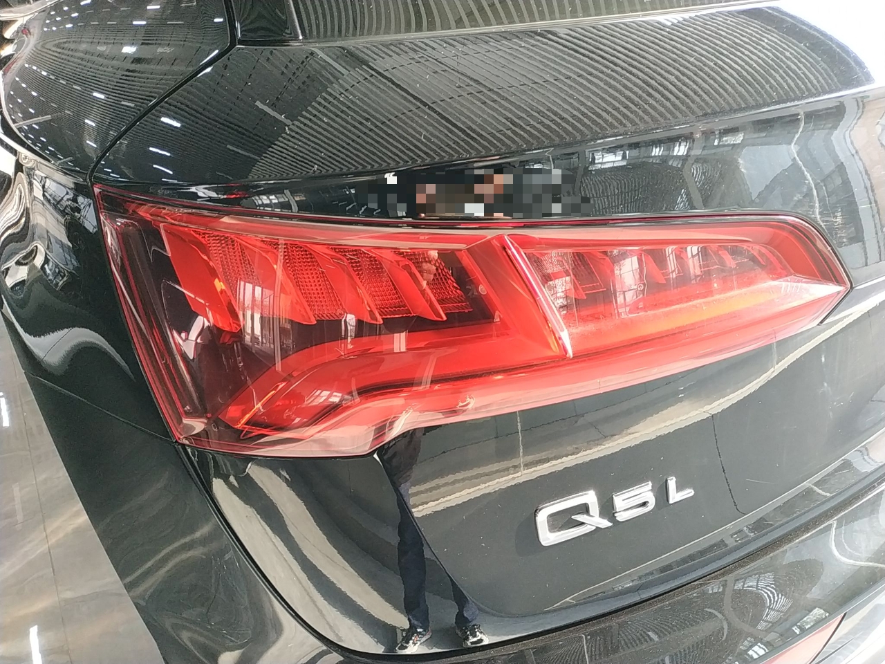 奥迪Q5L 2020款 40 TFSI 荣享时尚型