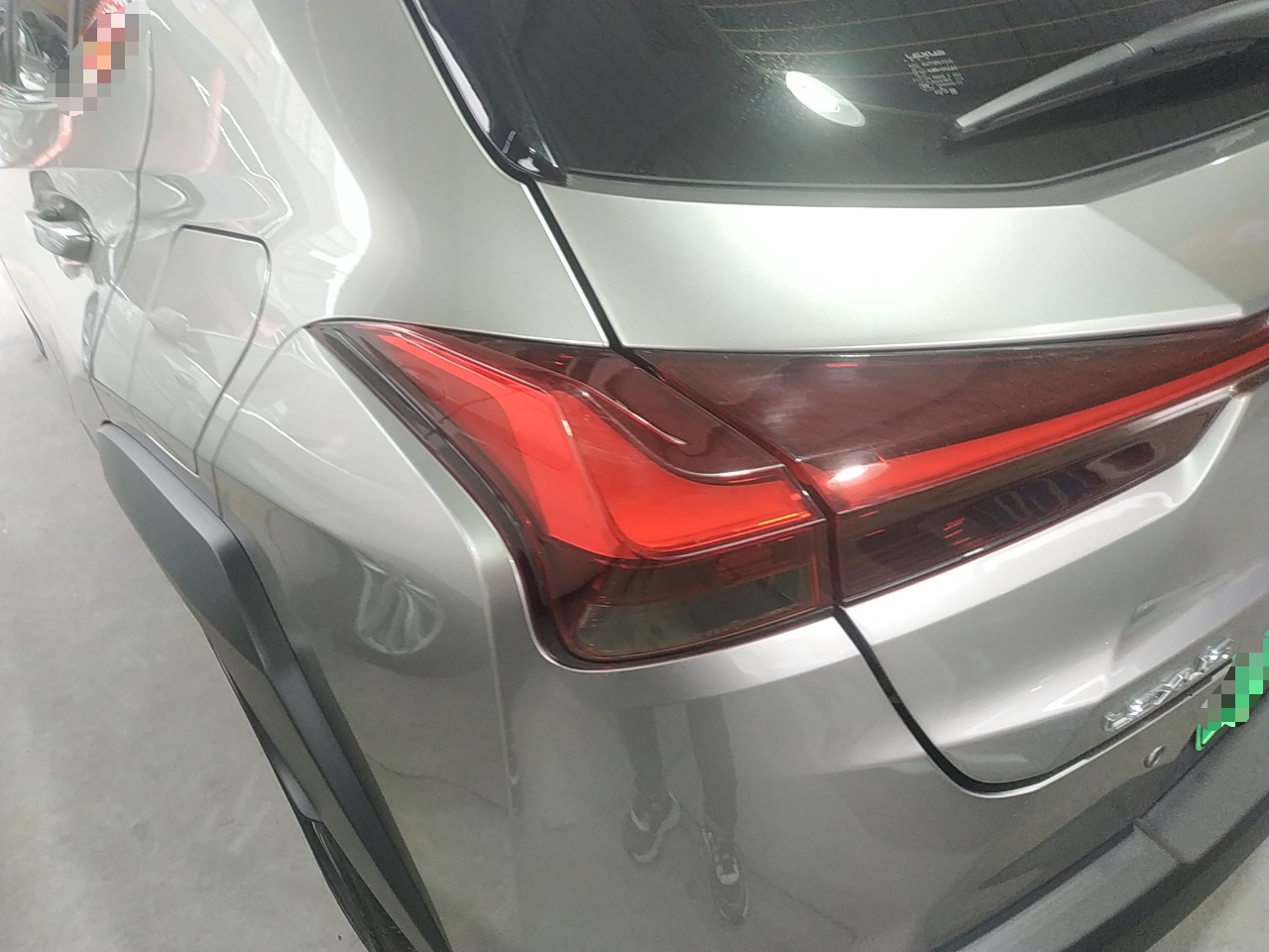 雷克萨斯UX新能源 2020款 300e 纯·享版