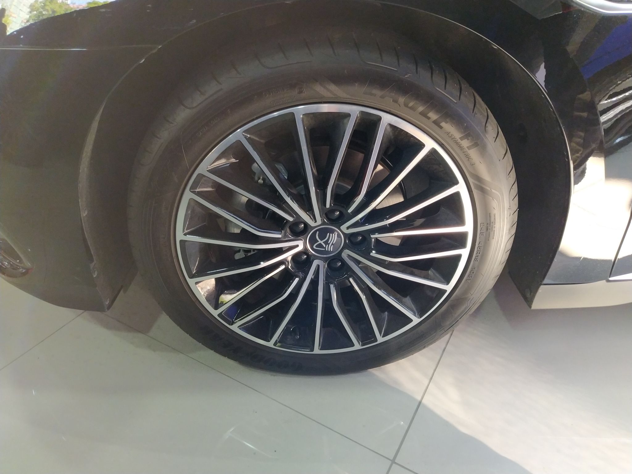 比亚迪 汉 2022款 DM-i 121KM 尊享型