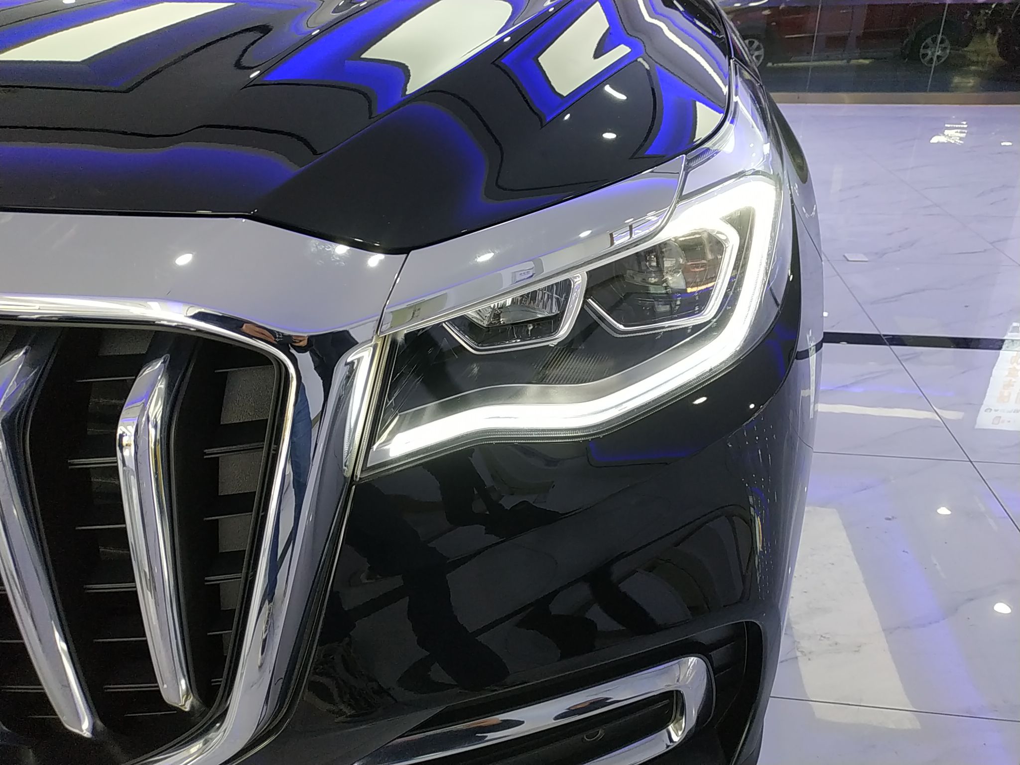 红旗HS7 2021款 2.0T 自动两驱智联旗畅版