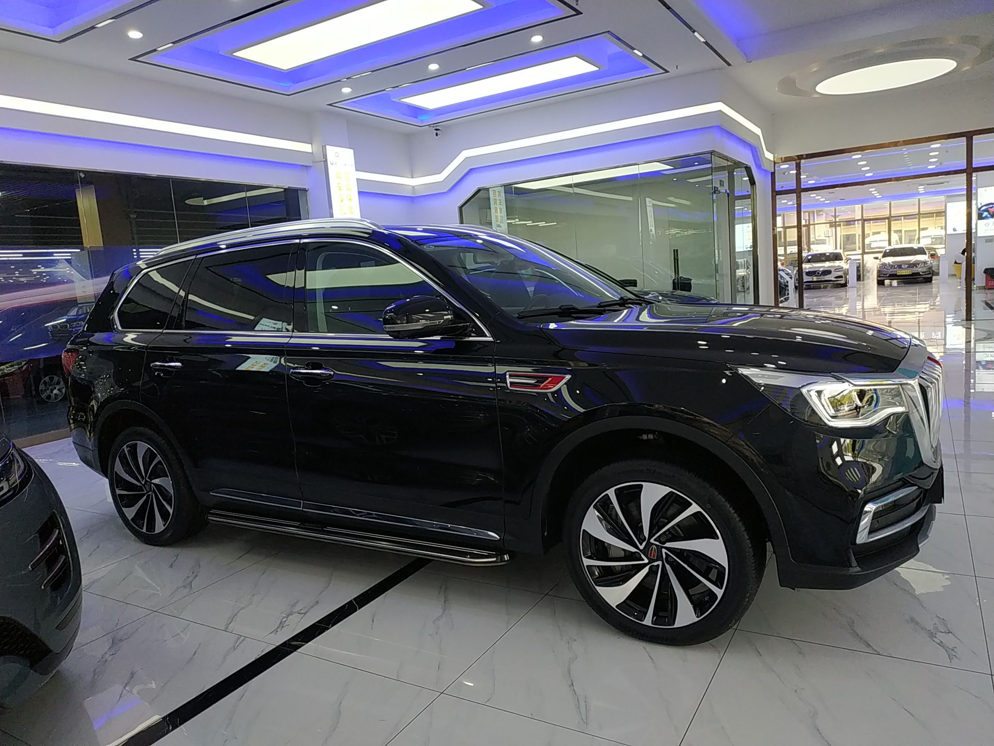 红旗HS7 2021款 2.0T 自动两驱智联旗畅版