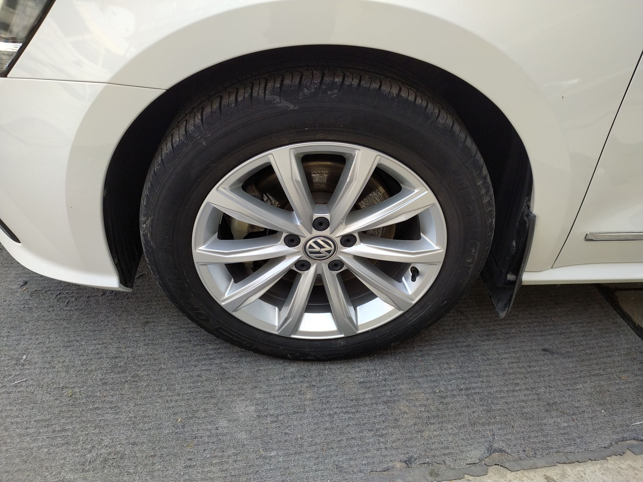 大众 帕萨特 2017款 330TSI DSG尊荣版