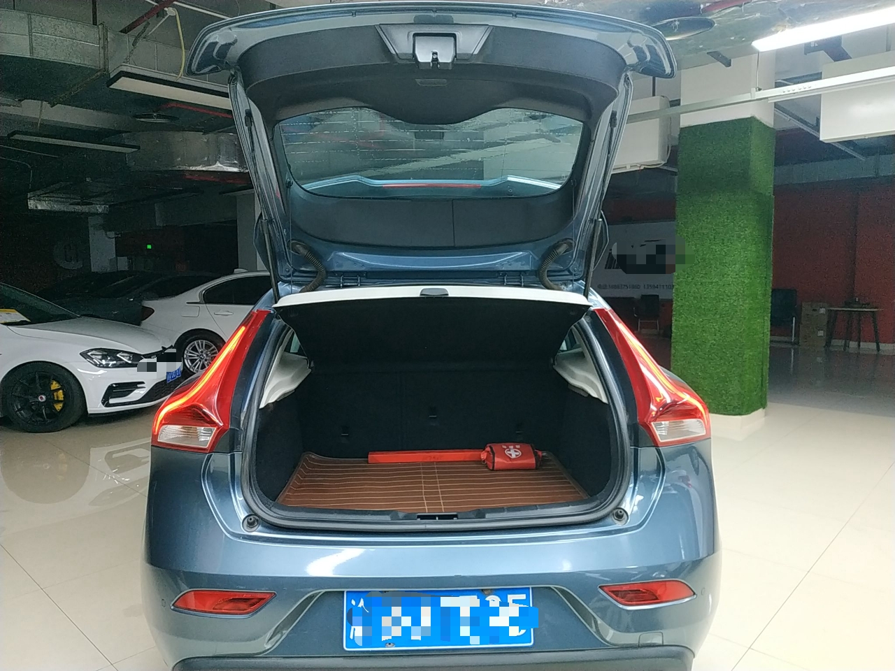 沃尔沃V40 2014款 2.0T 智雅版(进口)