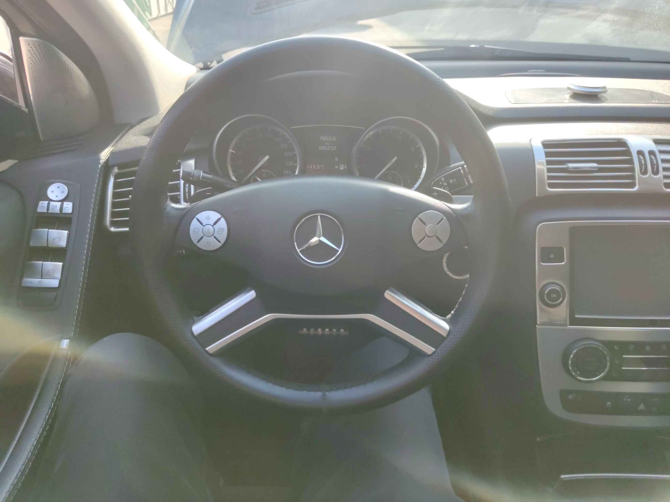 奔驰R级 2014款 R 320 4MATIC 商务型(进口)