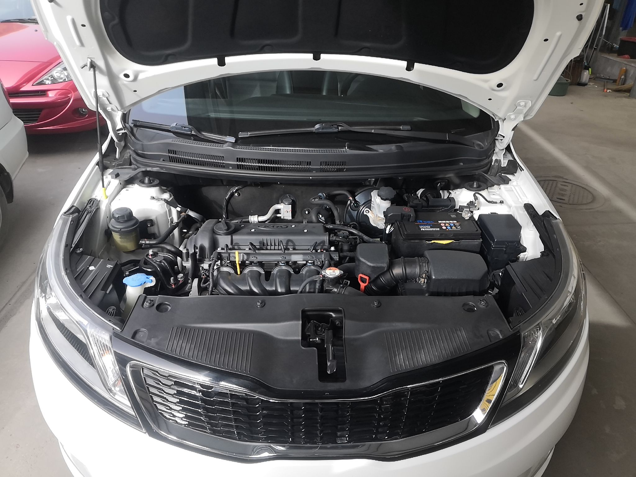 起亚K2 2011款 三厢 1.6L AT Premium