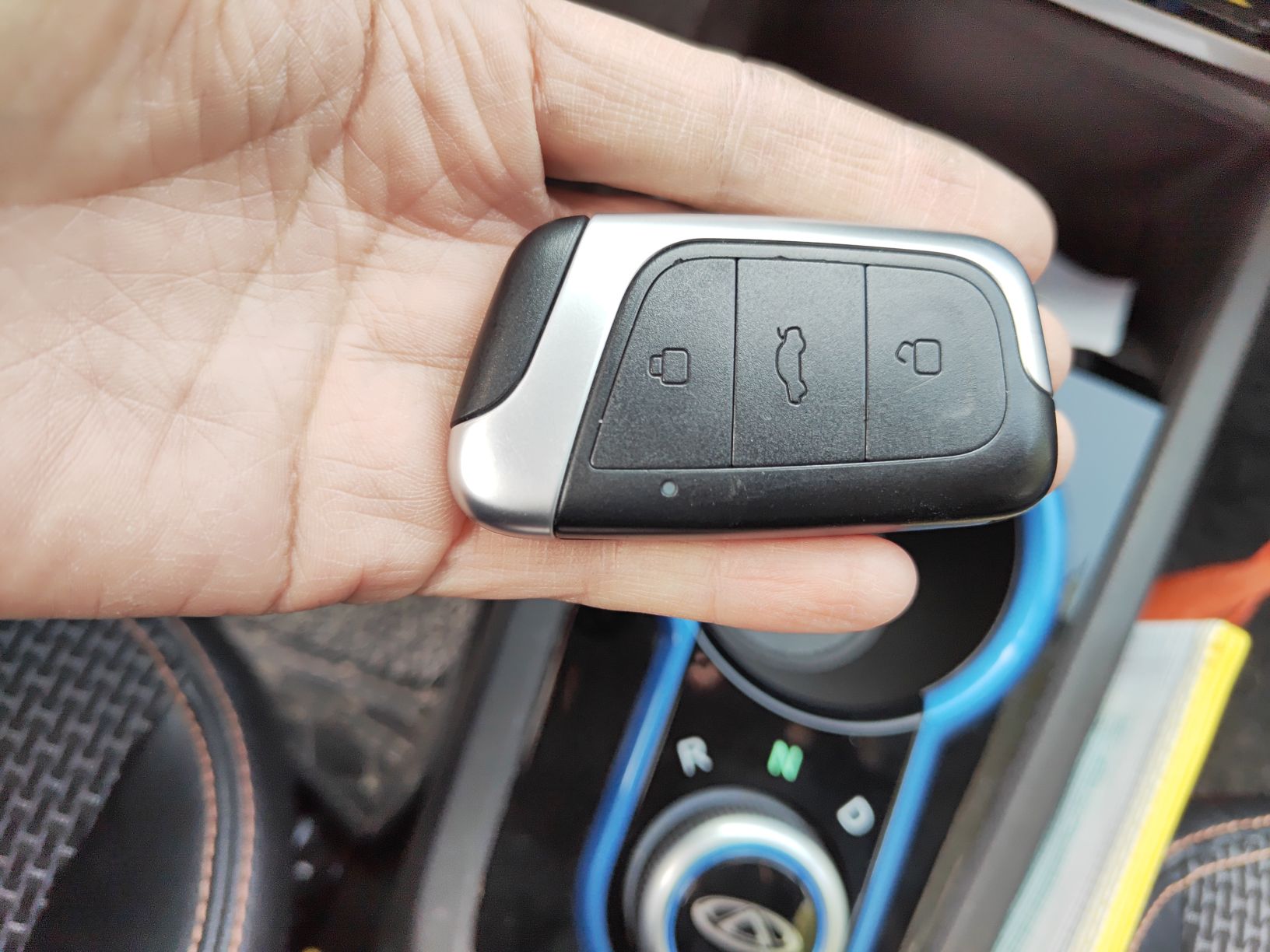 奇瑞eQ1 2019款 4座智享版 30.6kWh