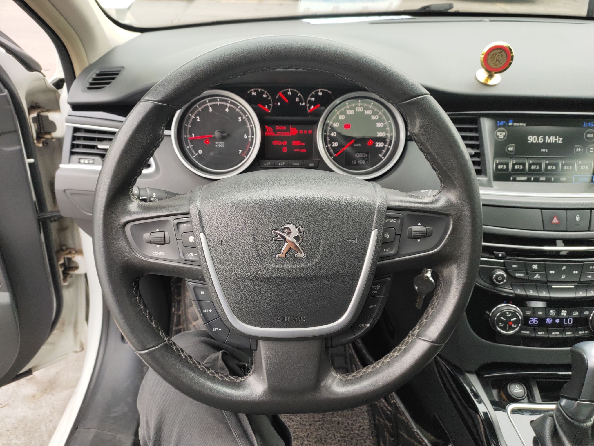 标致508 2012款 2.0L 自动智享版