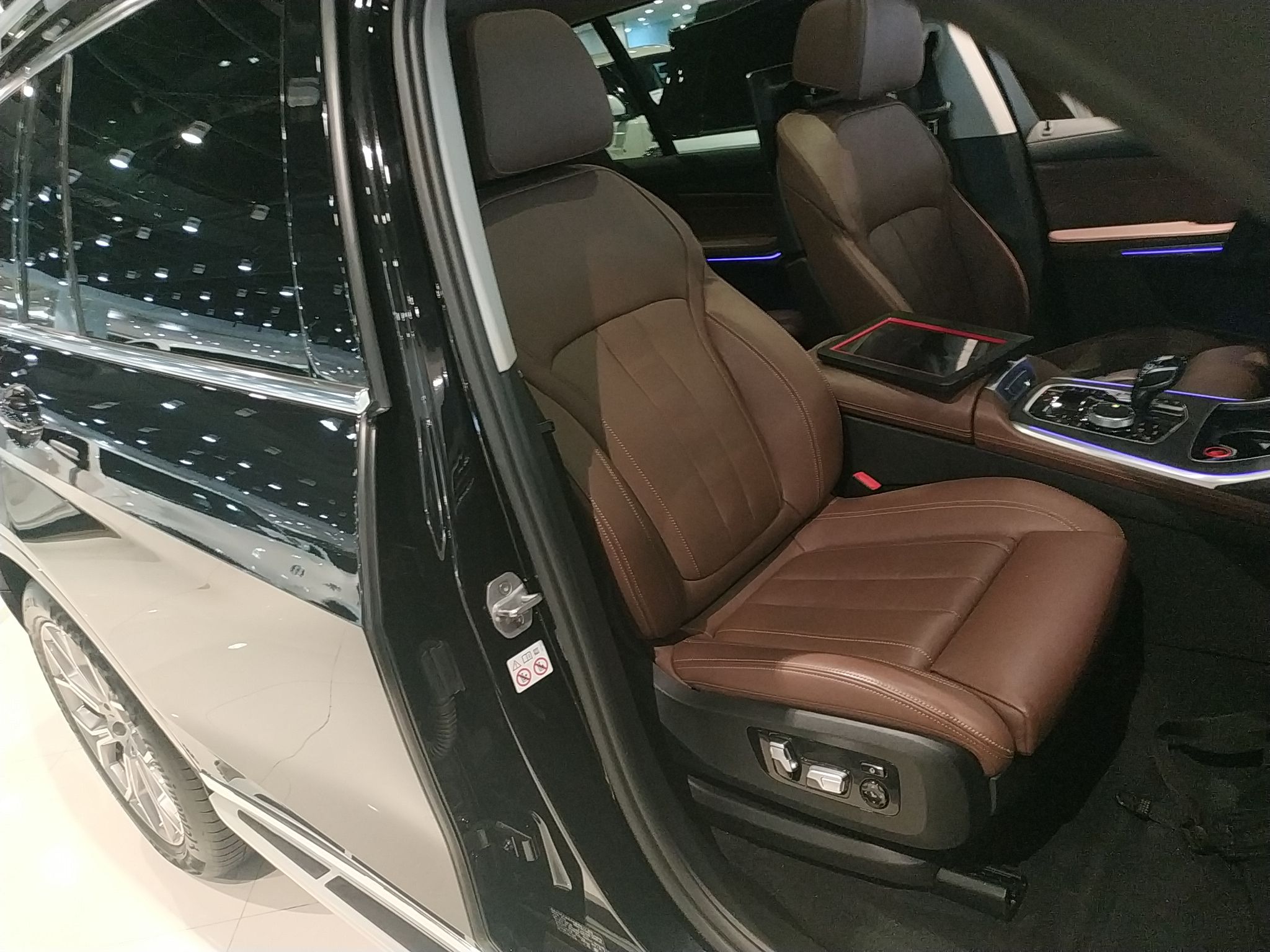 宝马X7 2019款 xDrive40i 领先型豪华套装(进口)